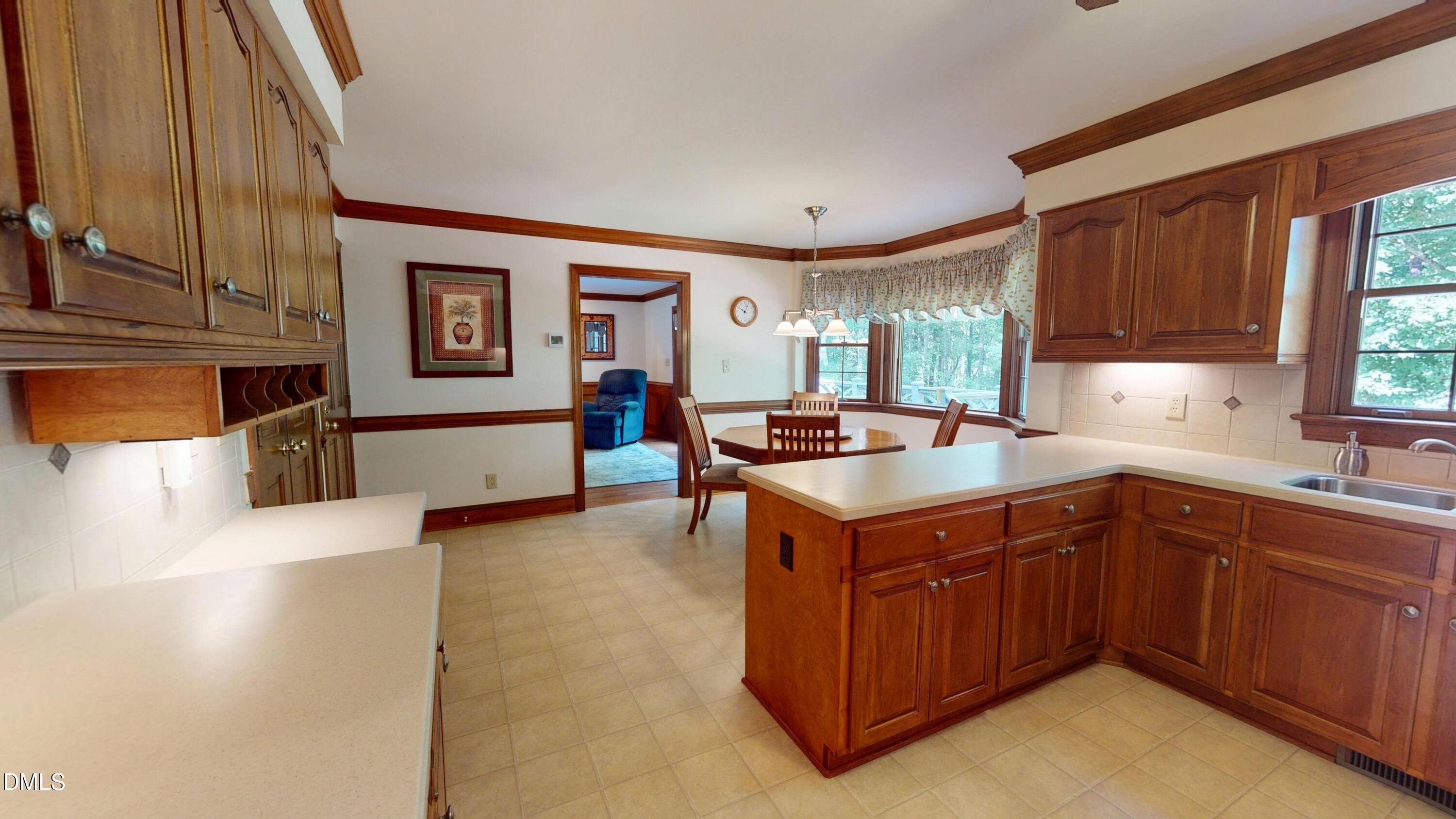 5005 Fielding Drive Property Photo 40