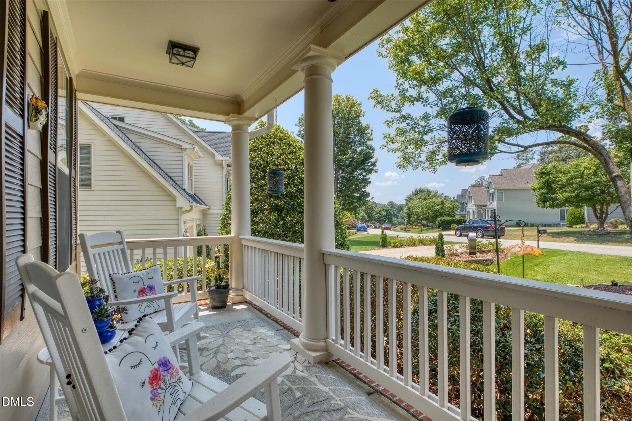 2409 Thurrock Drive Property Photo 11