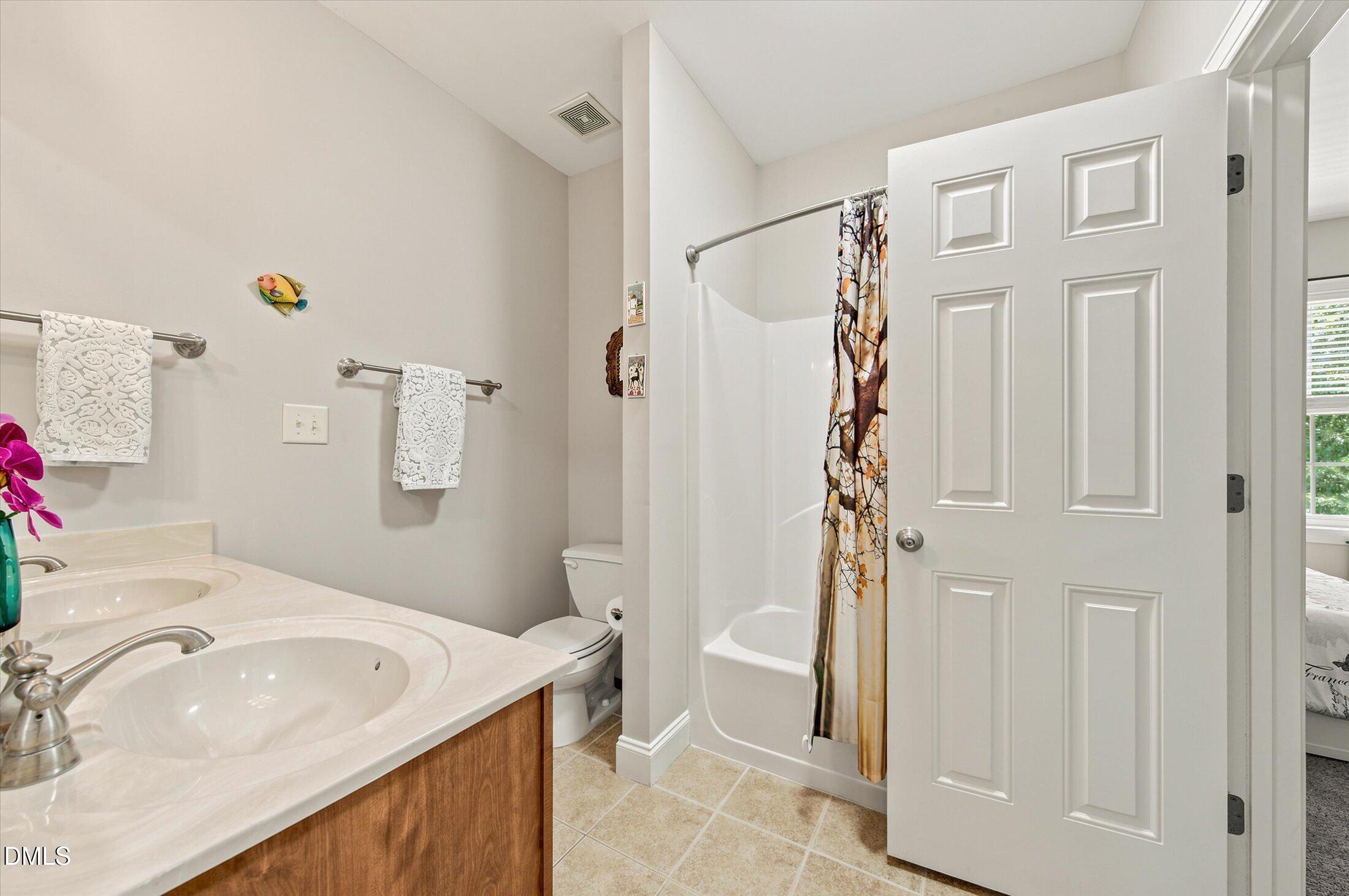 2409 Thurrock Drive Property Photo 27
