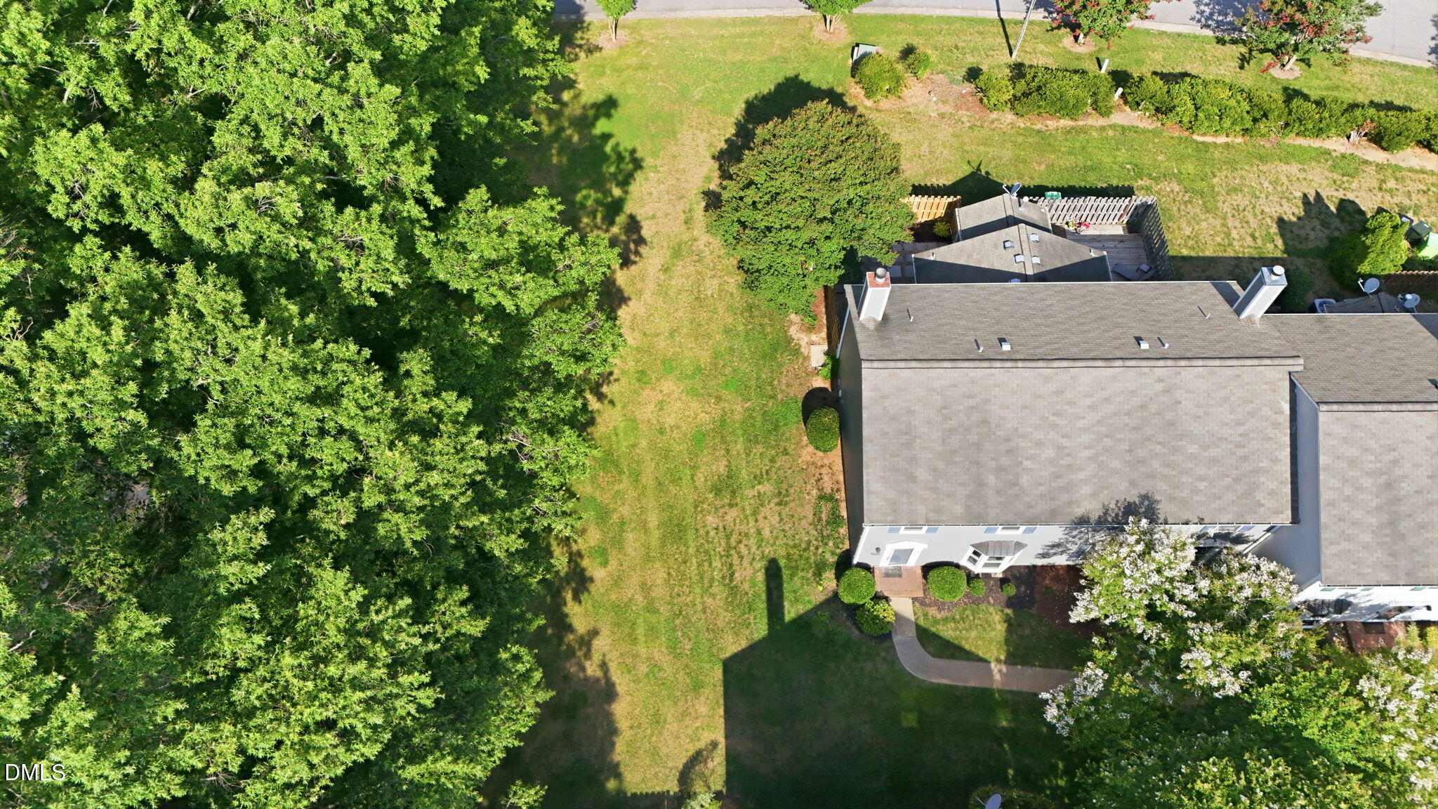 6901 Saxby Court Property Photo 35