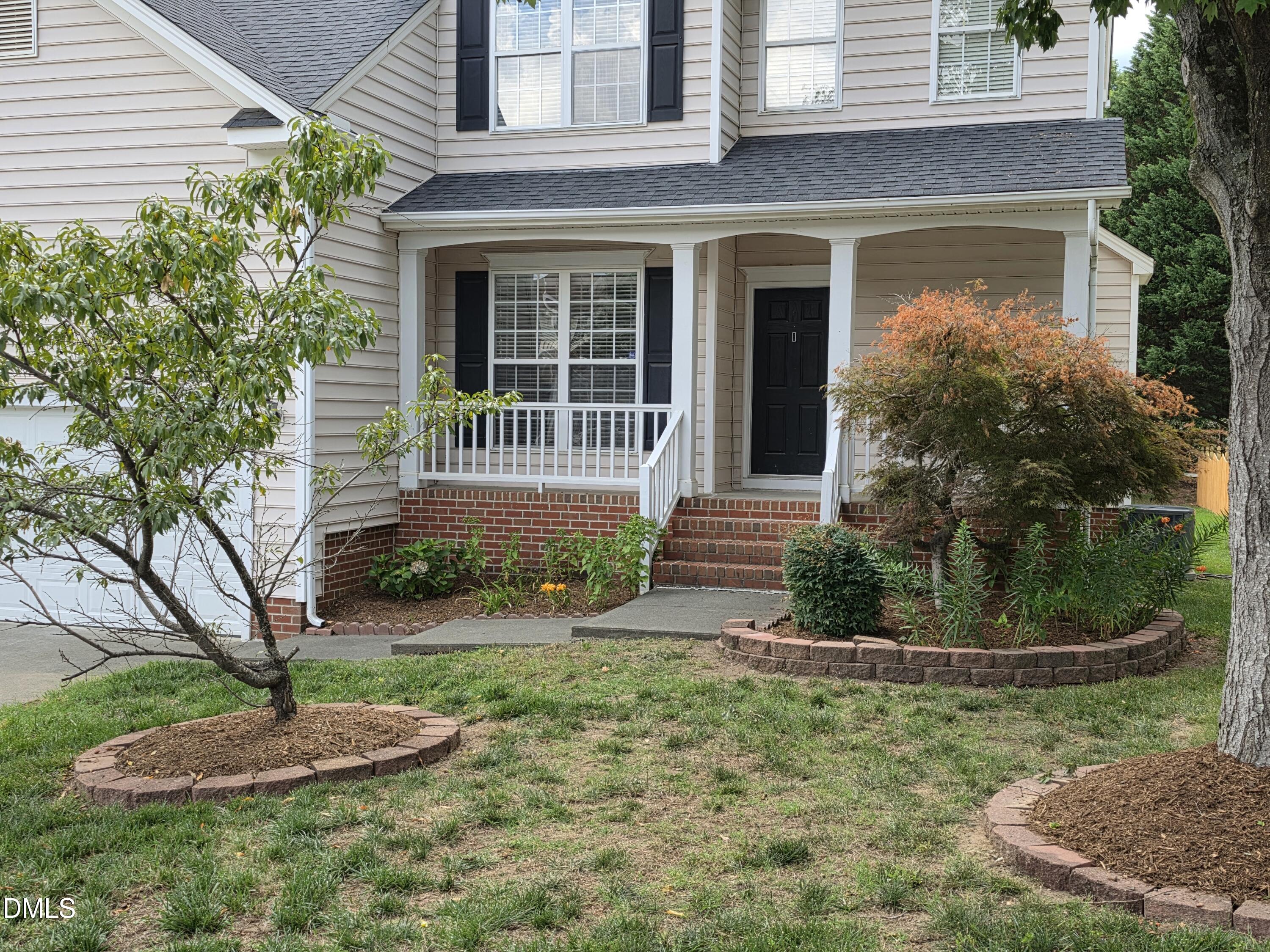 8717 Springhouse Lane Property Photo 2