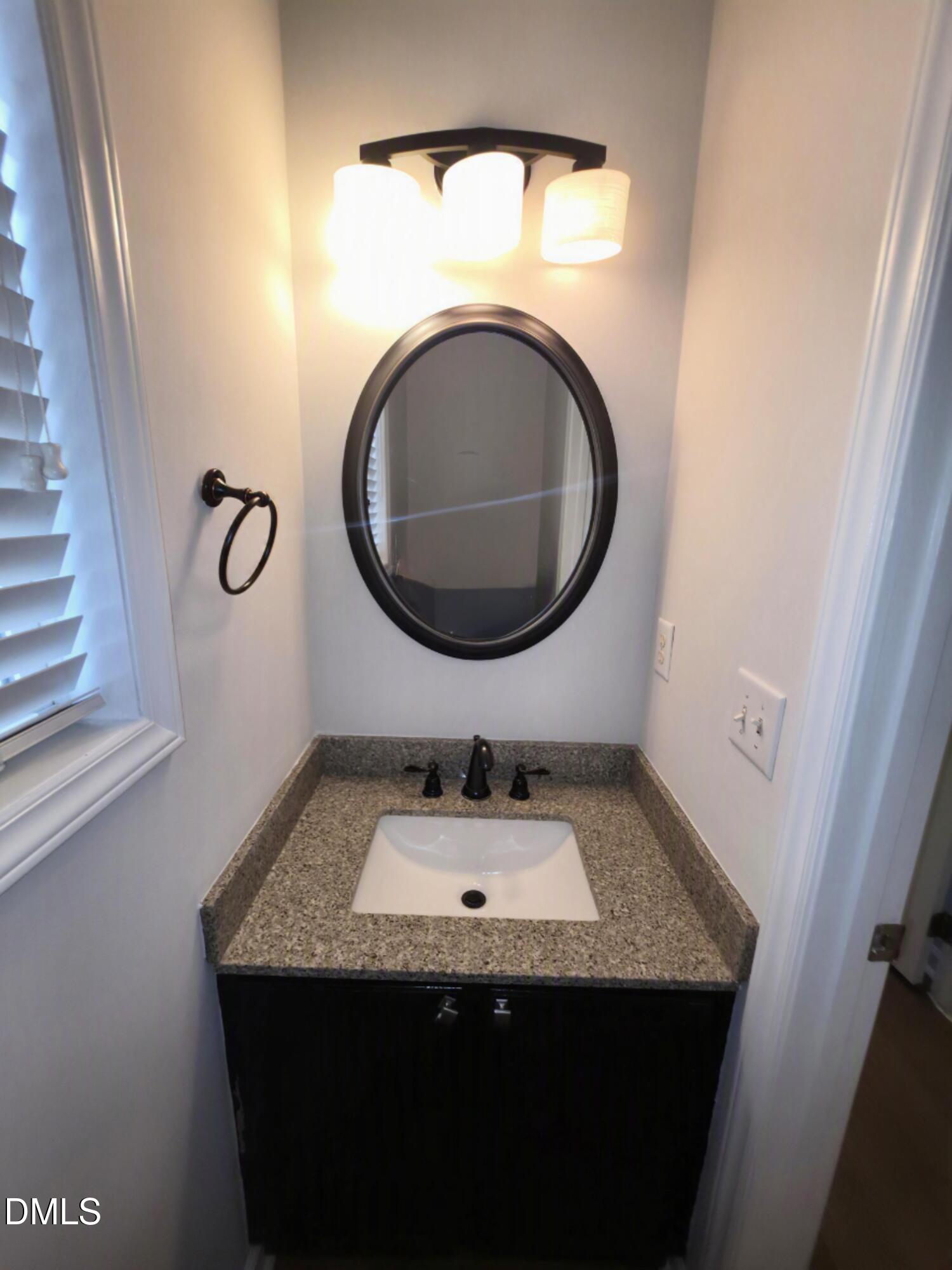 8717 Springhouse Lane Property Photo 8
