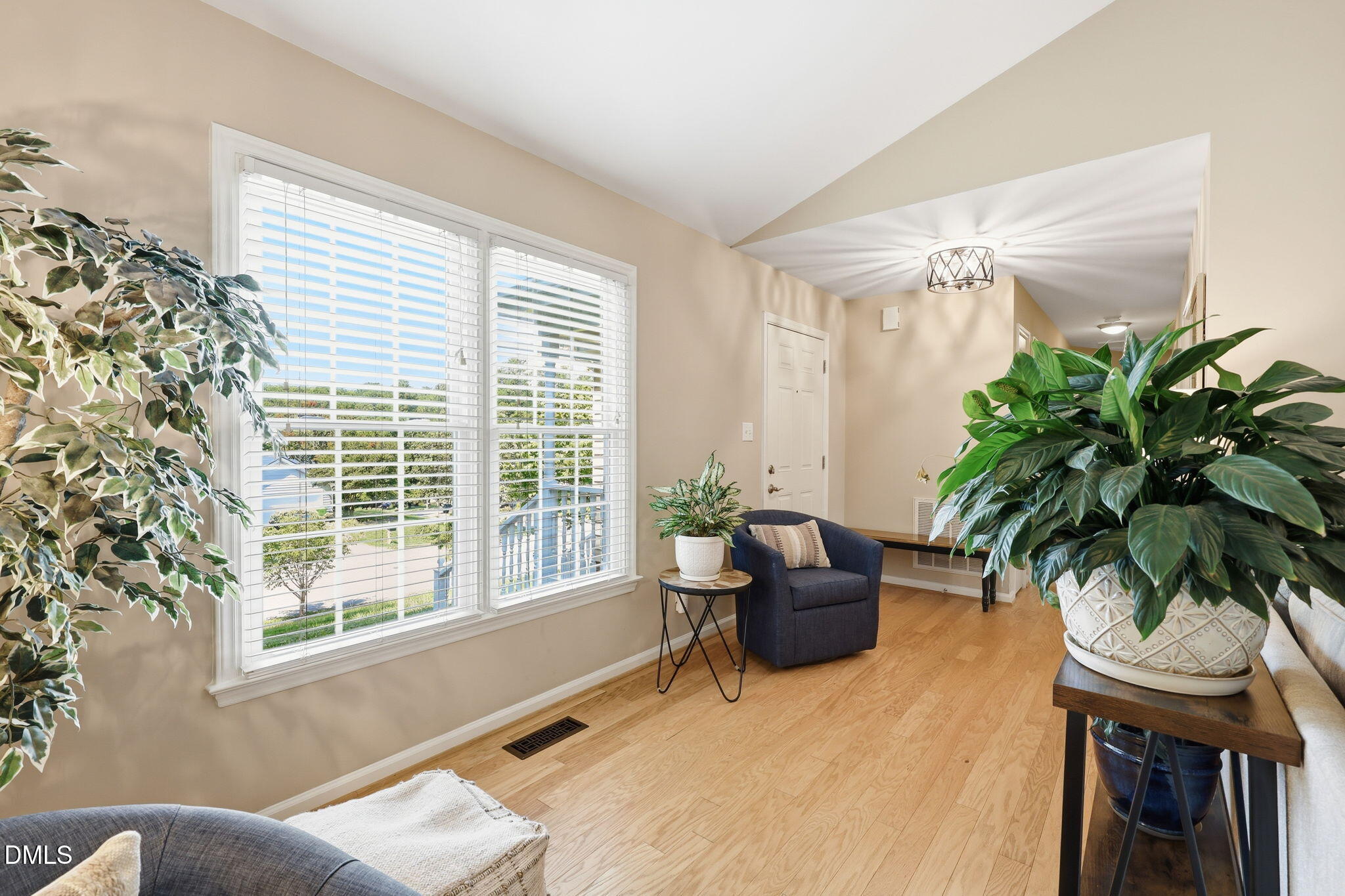 5904 Westborough Drive Property Photo 10