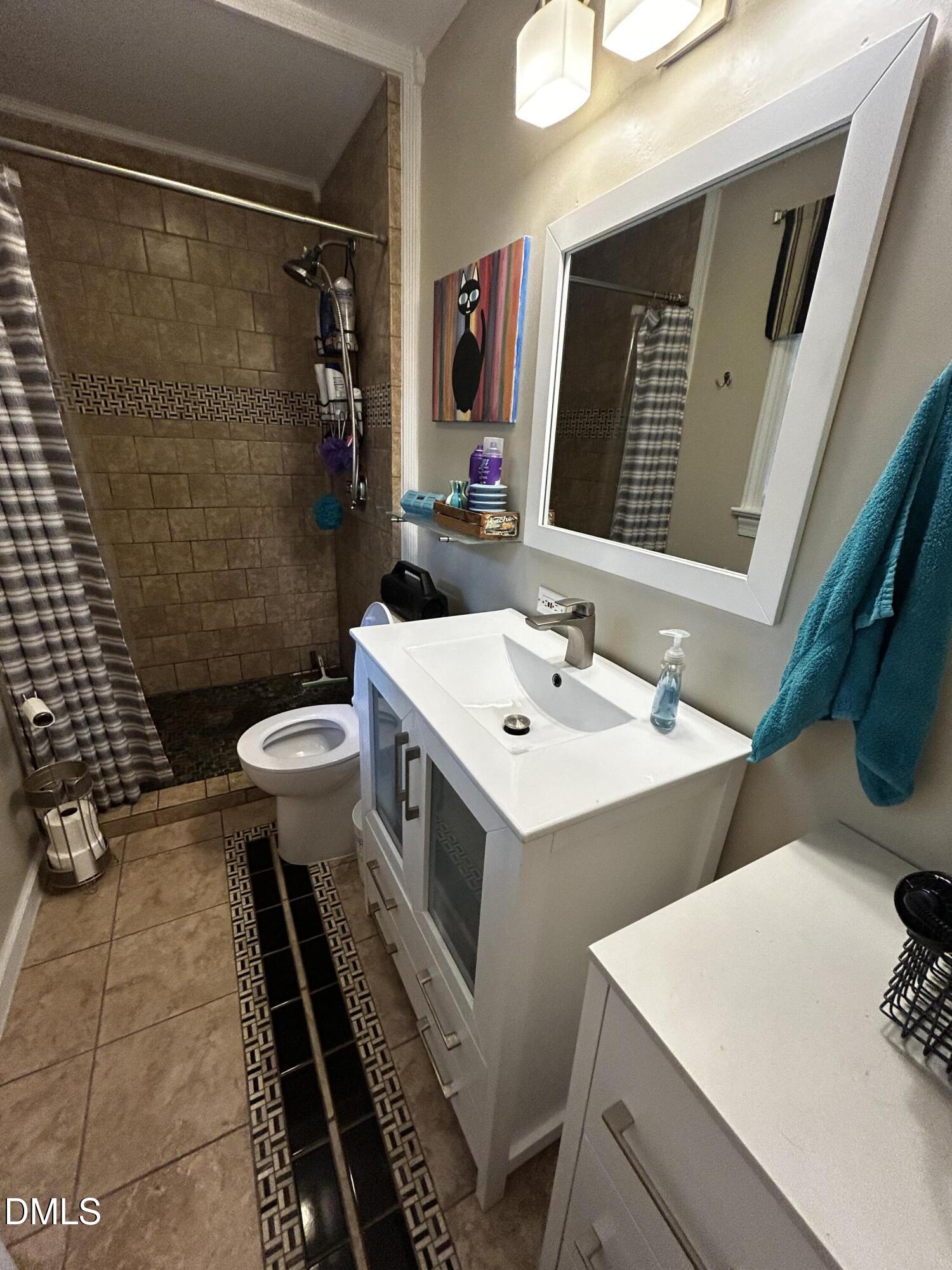 412 Emerson Drive Property Photo 17