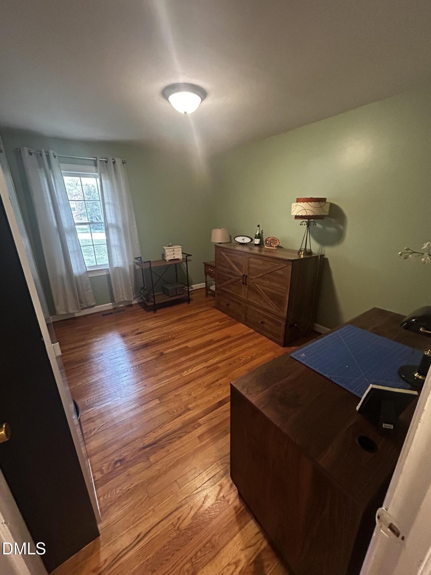412 Emerson Drive Property Photo 18