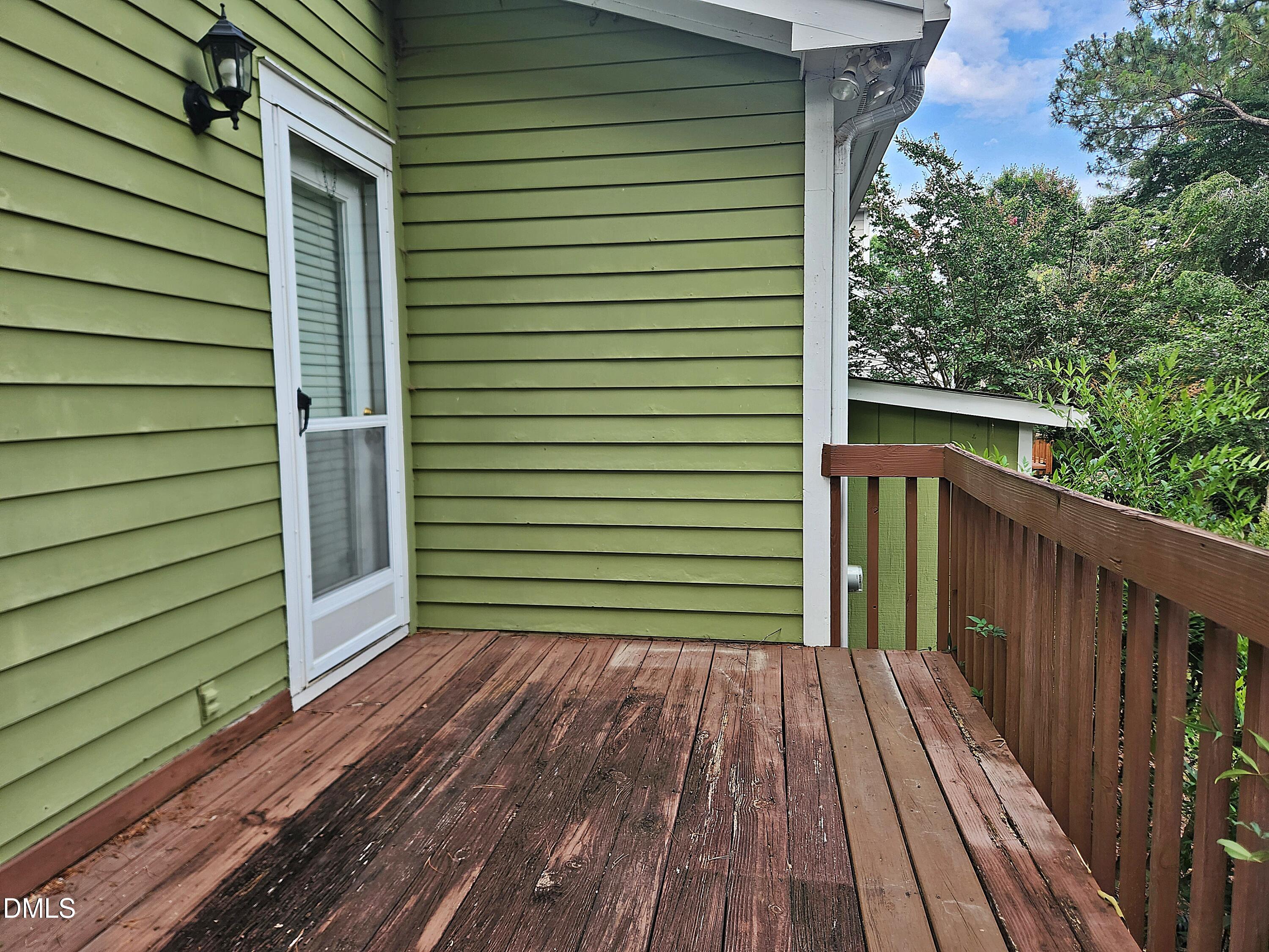 1615 Dunraven Drive Property Photo 14