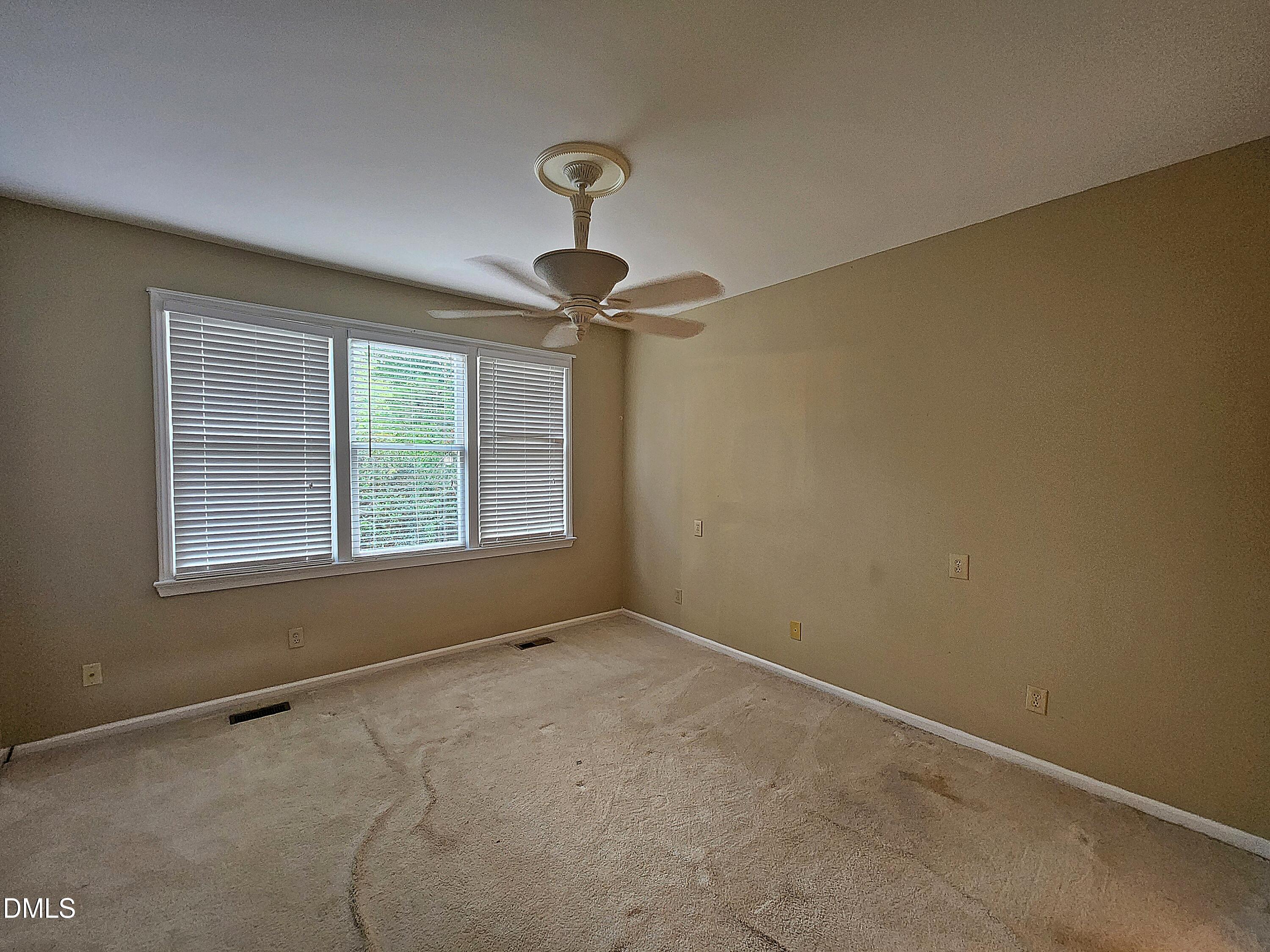1615 Dunraven Drive Property Photo 16
