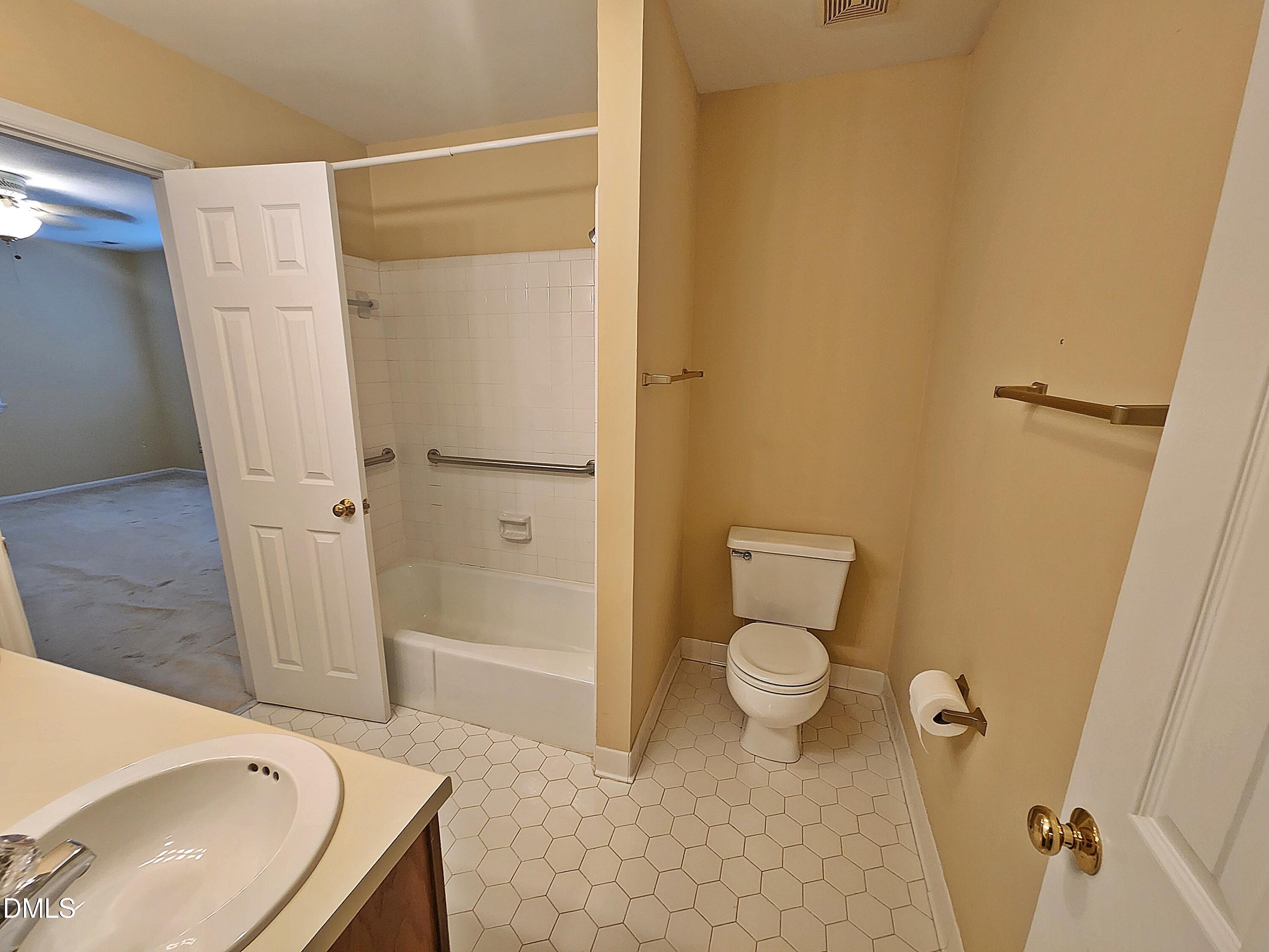 1615 Dunraven Drive Property Photo 22