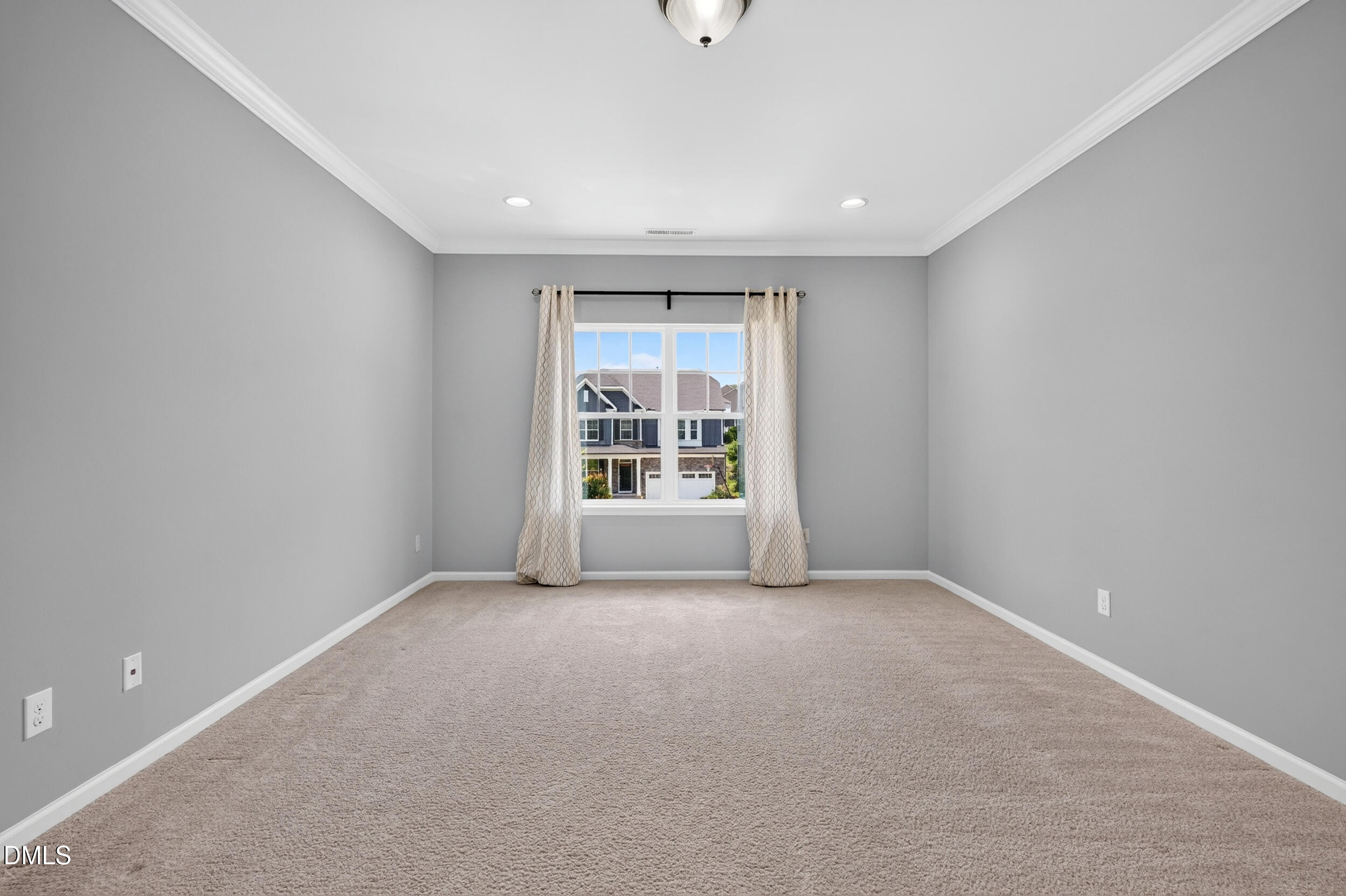212 Birdsgrove Court Property Photo 54