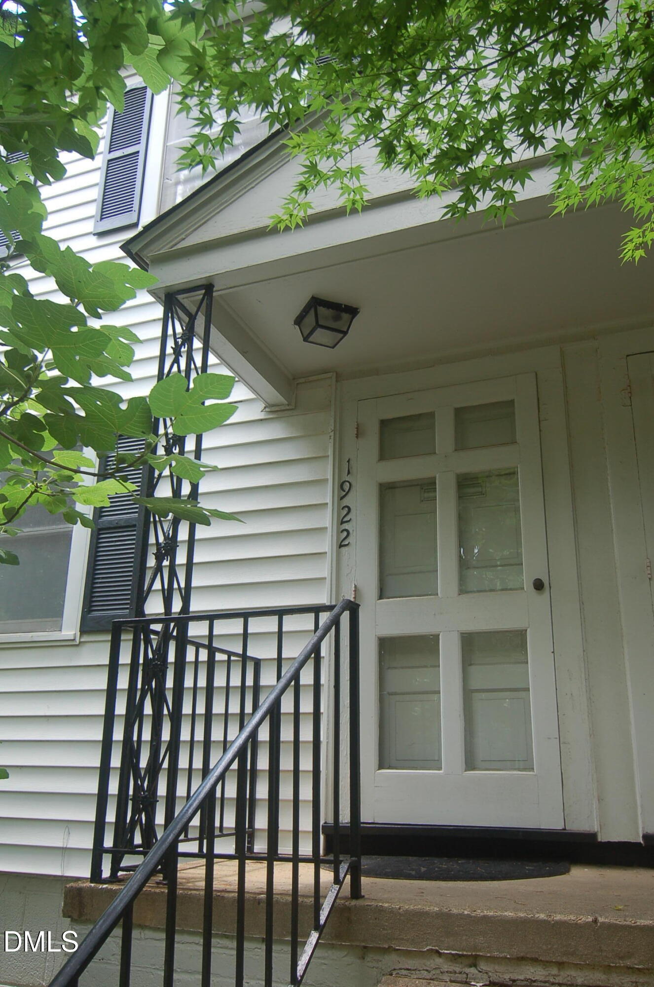 1922 Smallwood Drive 5 Property Photo 3