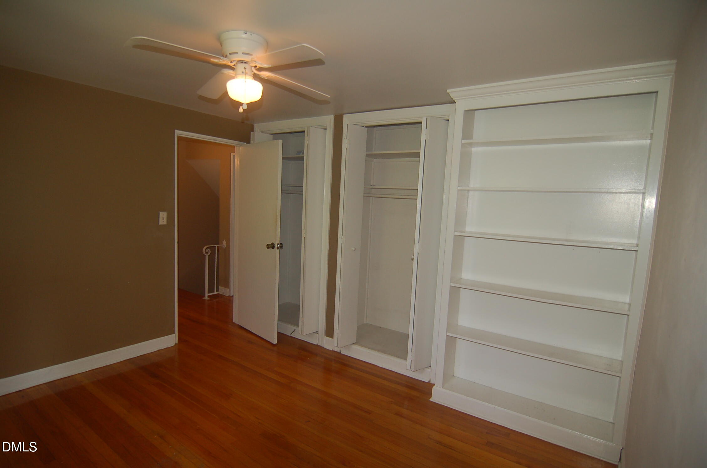 1922 Smallwood Drive 5 Property Photo 8