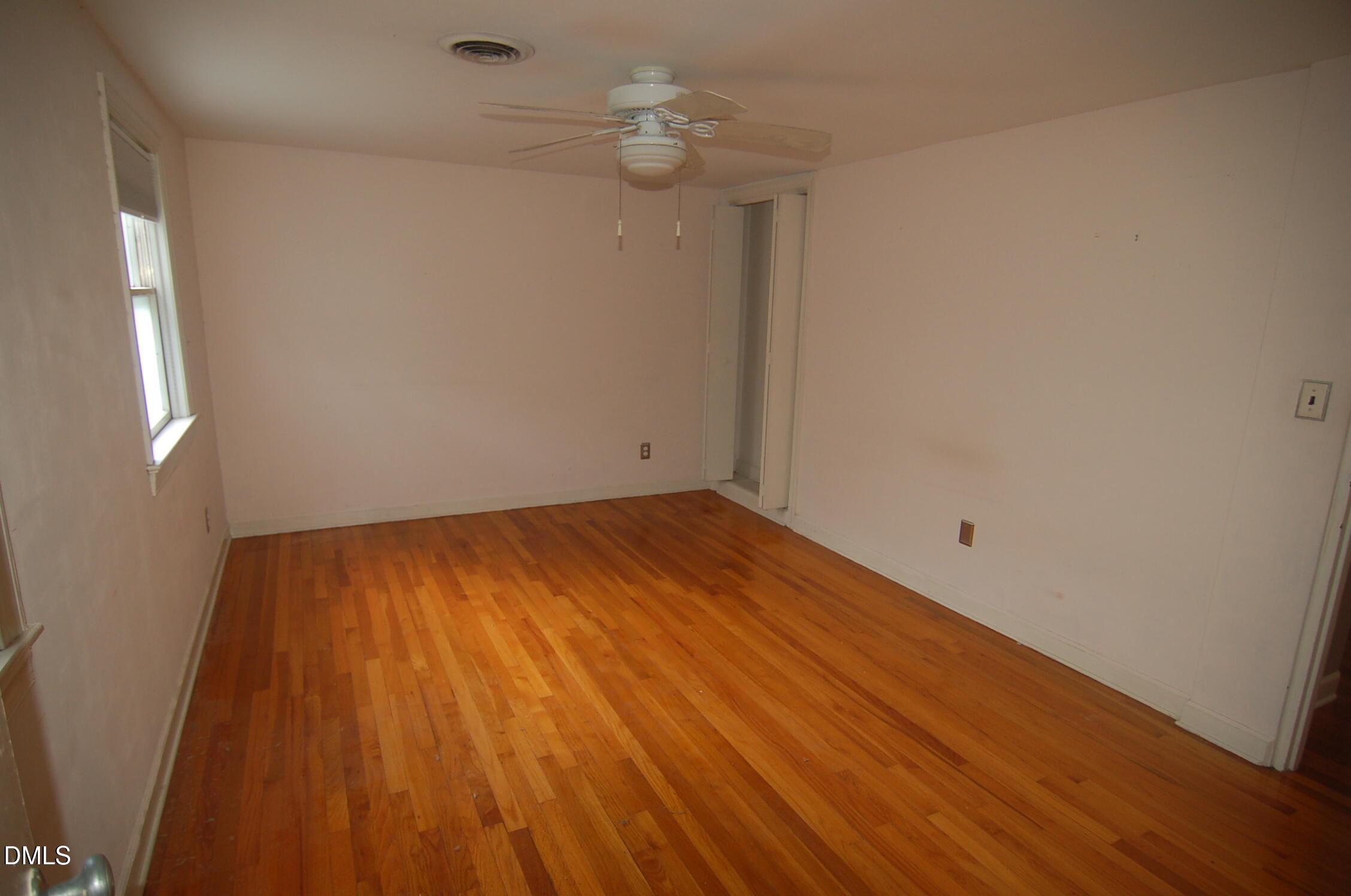 1922 Smallwood Drive 5 Property Photo 14