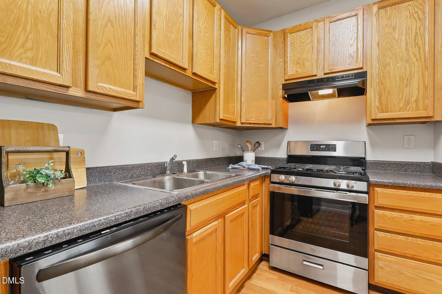 8620 Neuse Club Lane 107 Property Photo 13