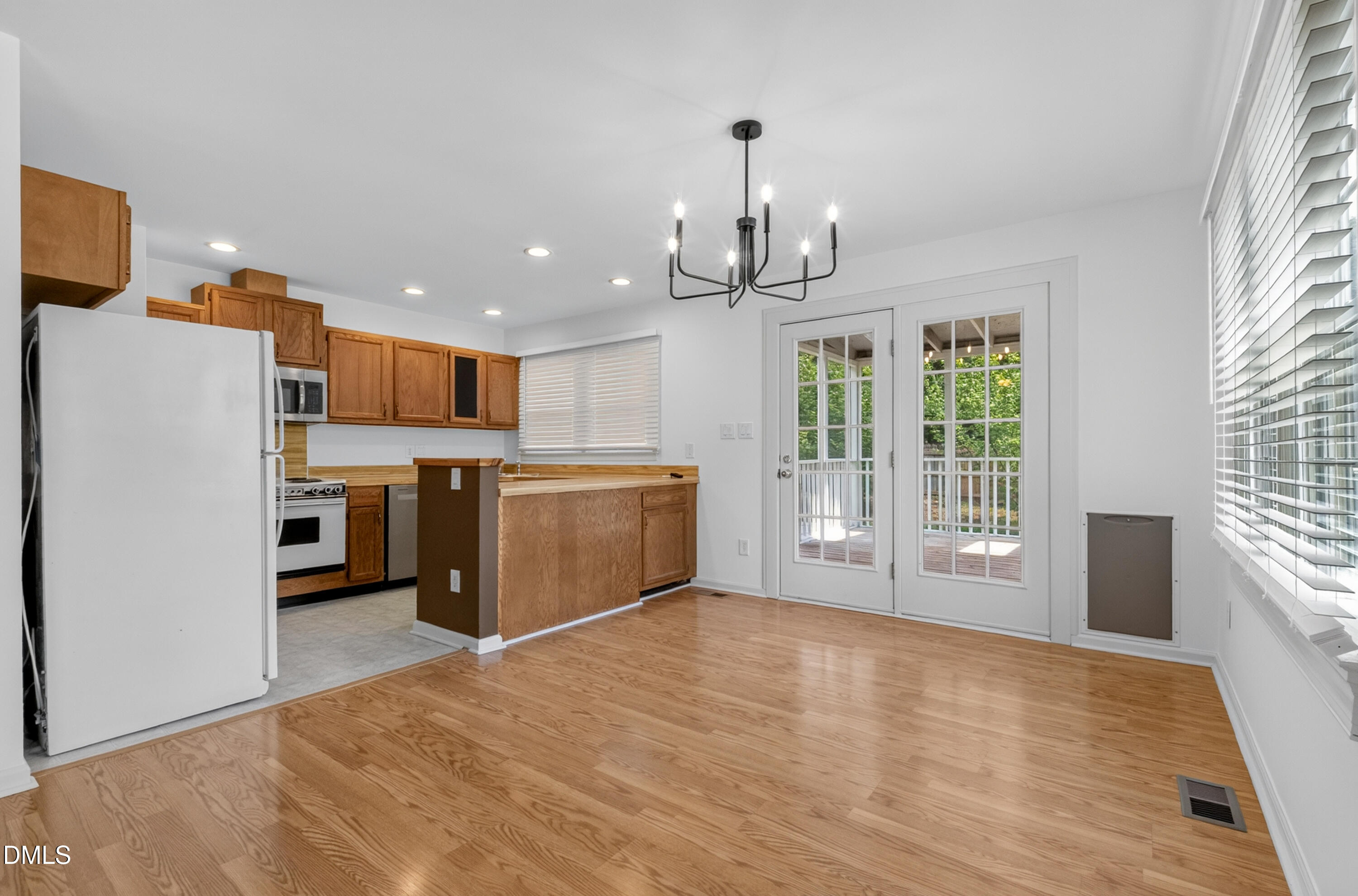 3629 Wickersham Way Property Photo 13
