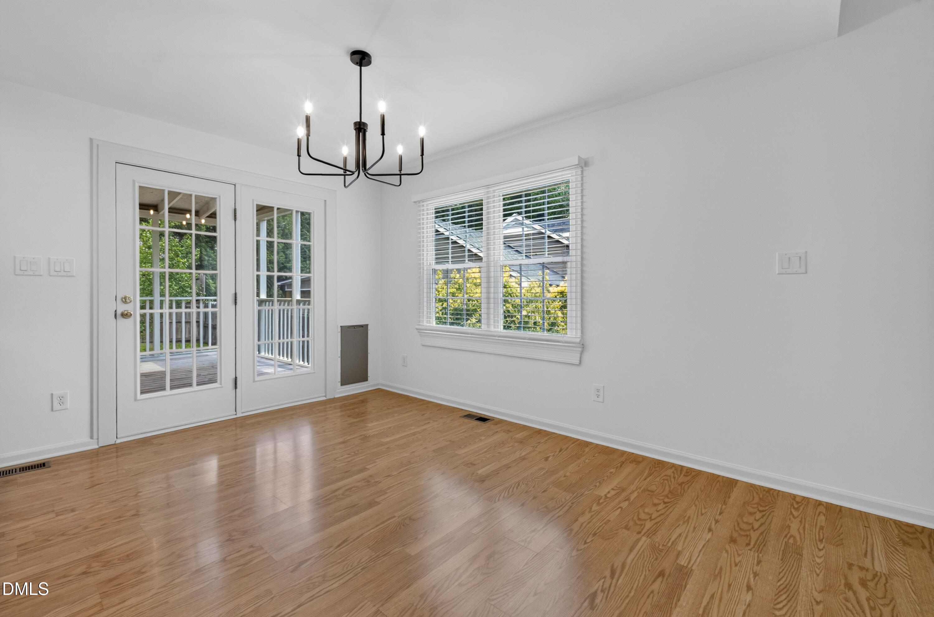 3629 Wickersham Way Property Photo 14