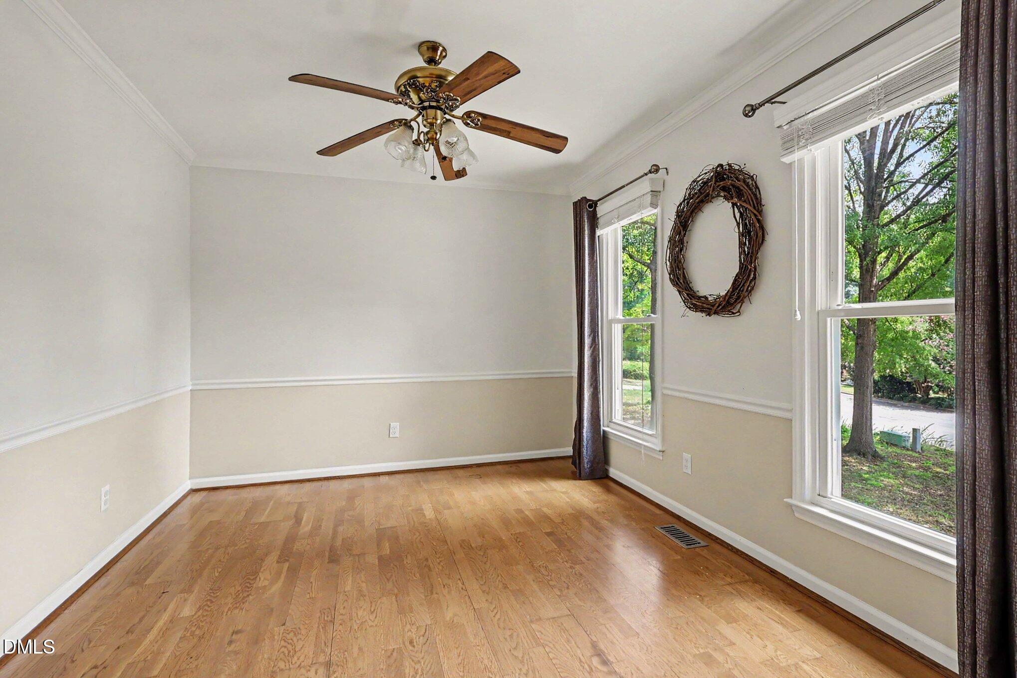 302 Hutchins Drive Property Photo 10