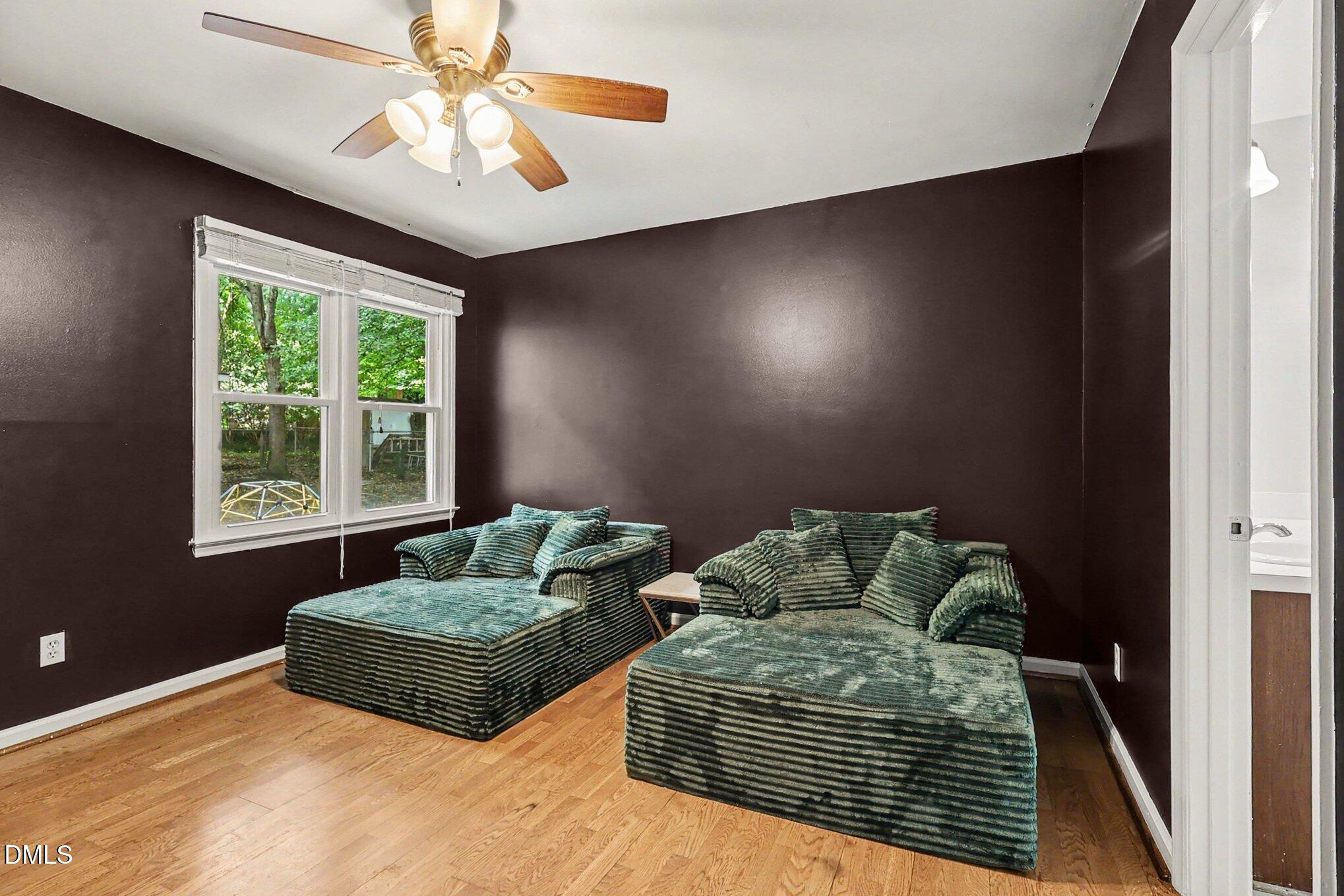 302 Hutchins Drive Property Photo 15