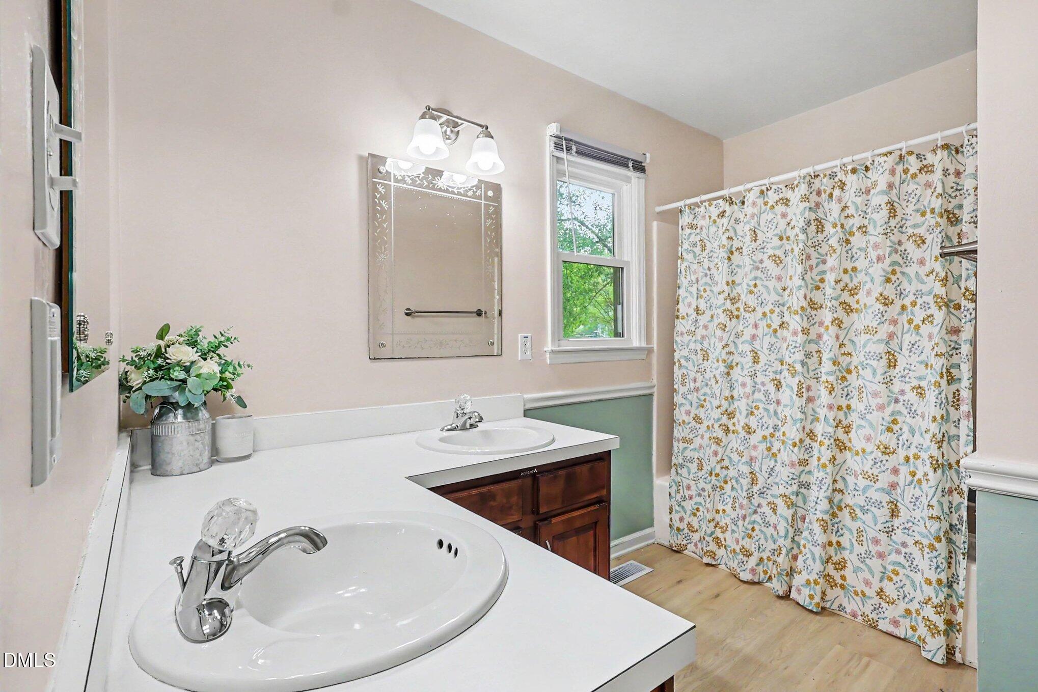 302 Hutchins Drive Property Photo 19