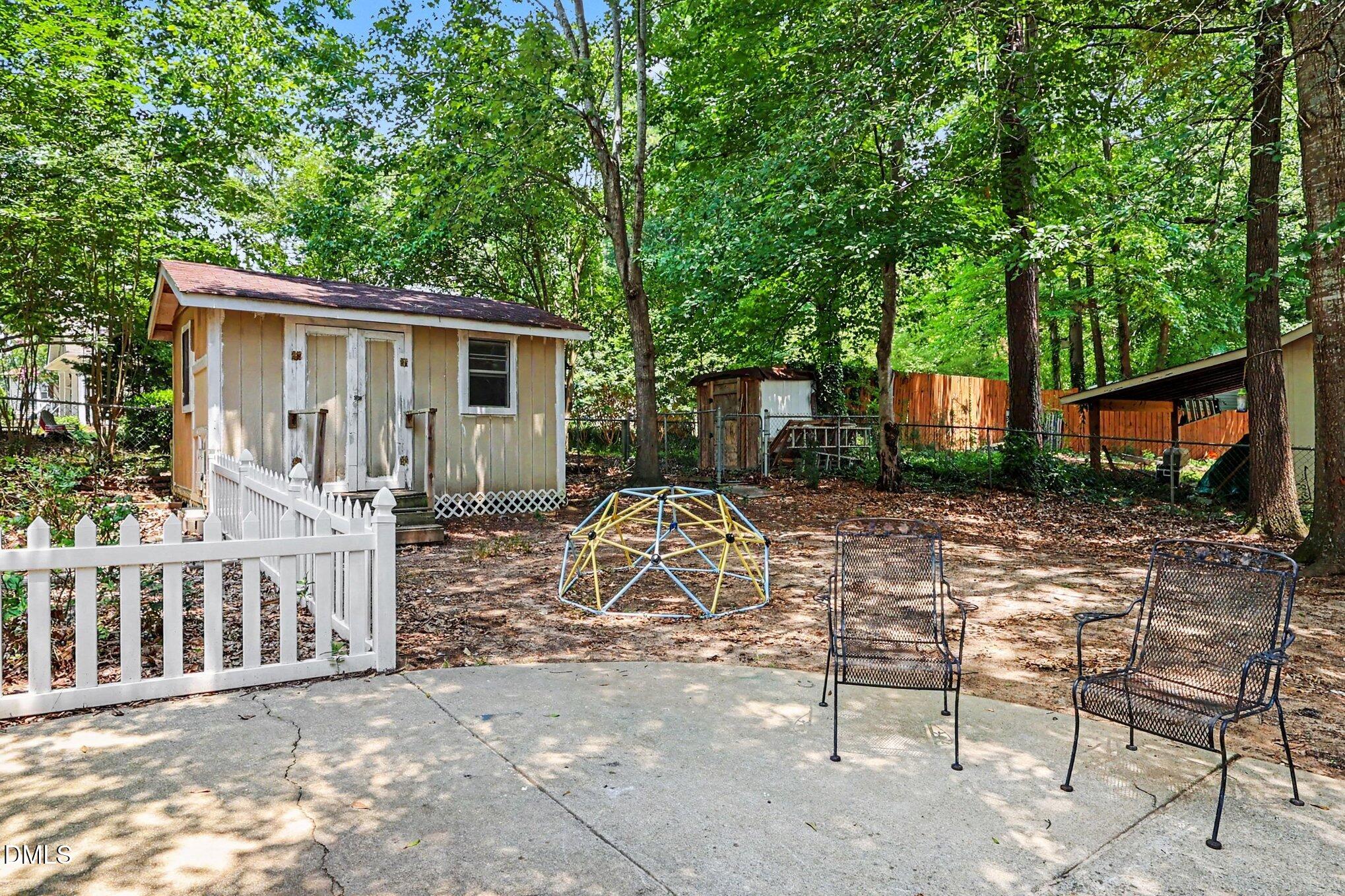 302 Hutchins Drive Property Photo 30