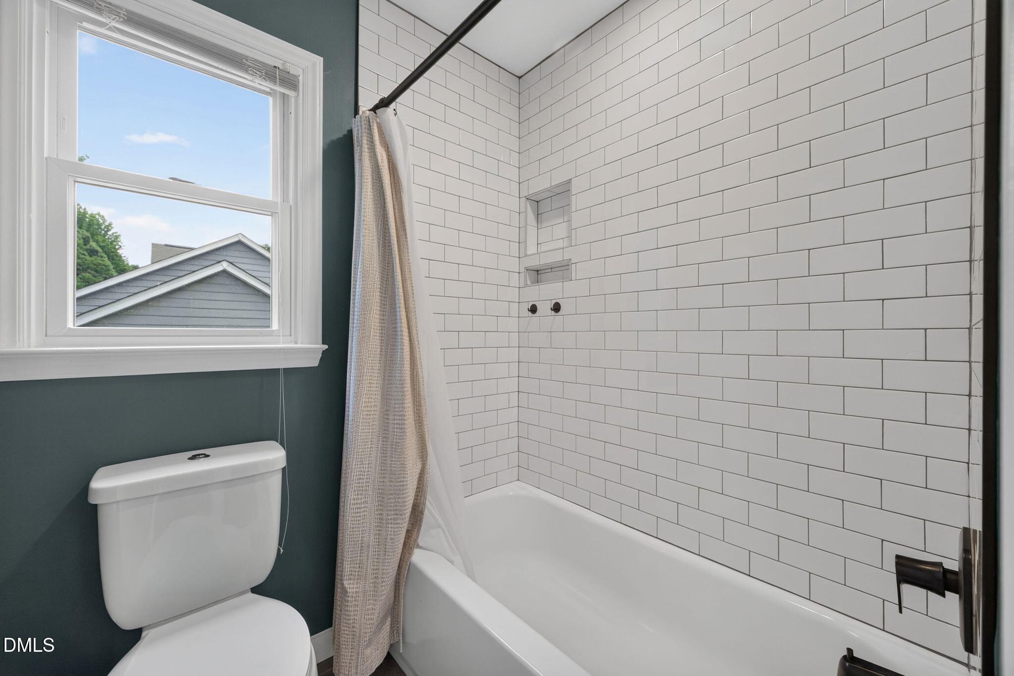 2449 Deanwood Drive Property Photo 38