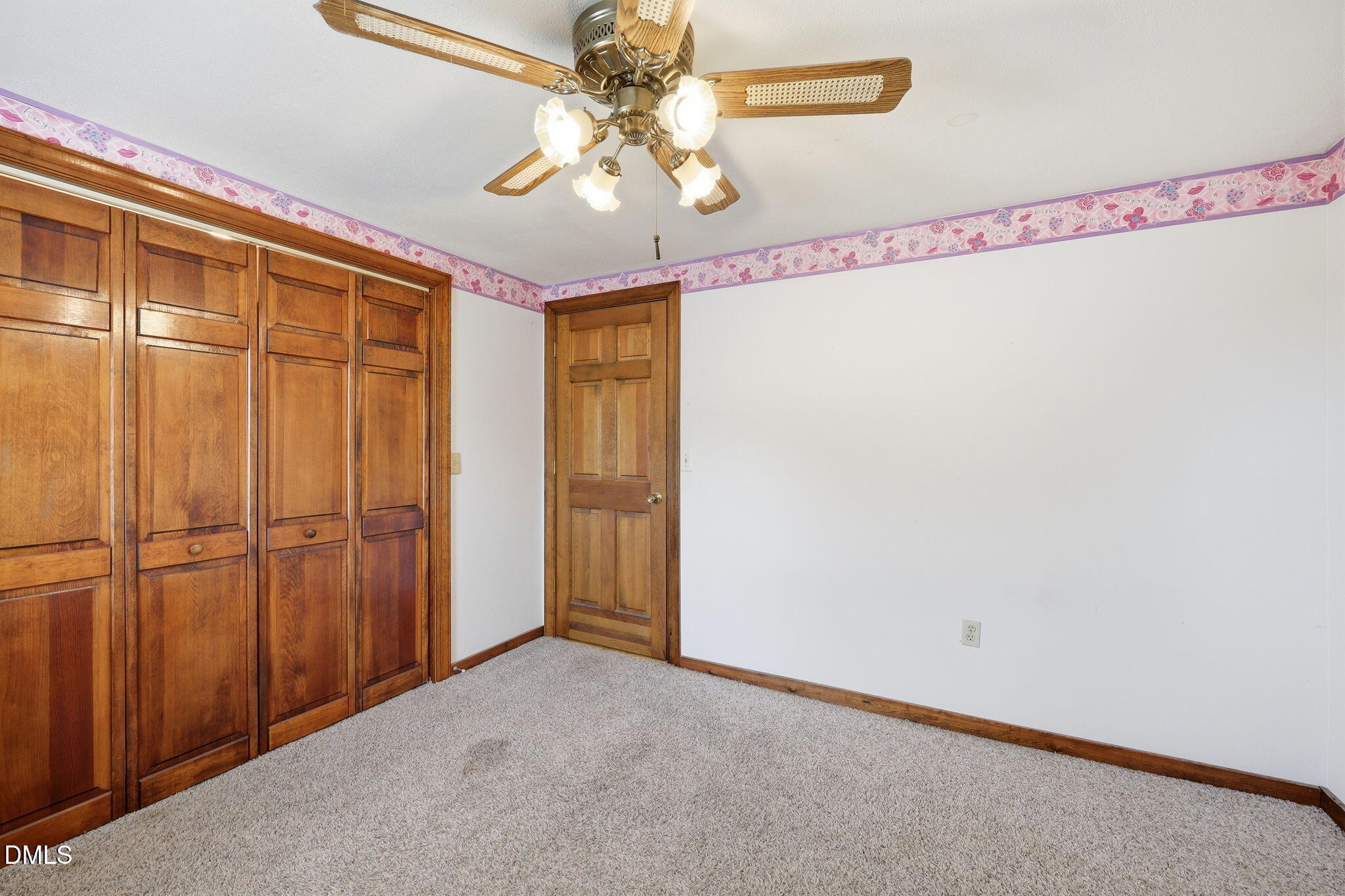 734 S Wakefield Street Property Photo 23