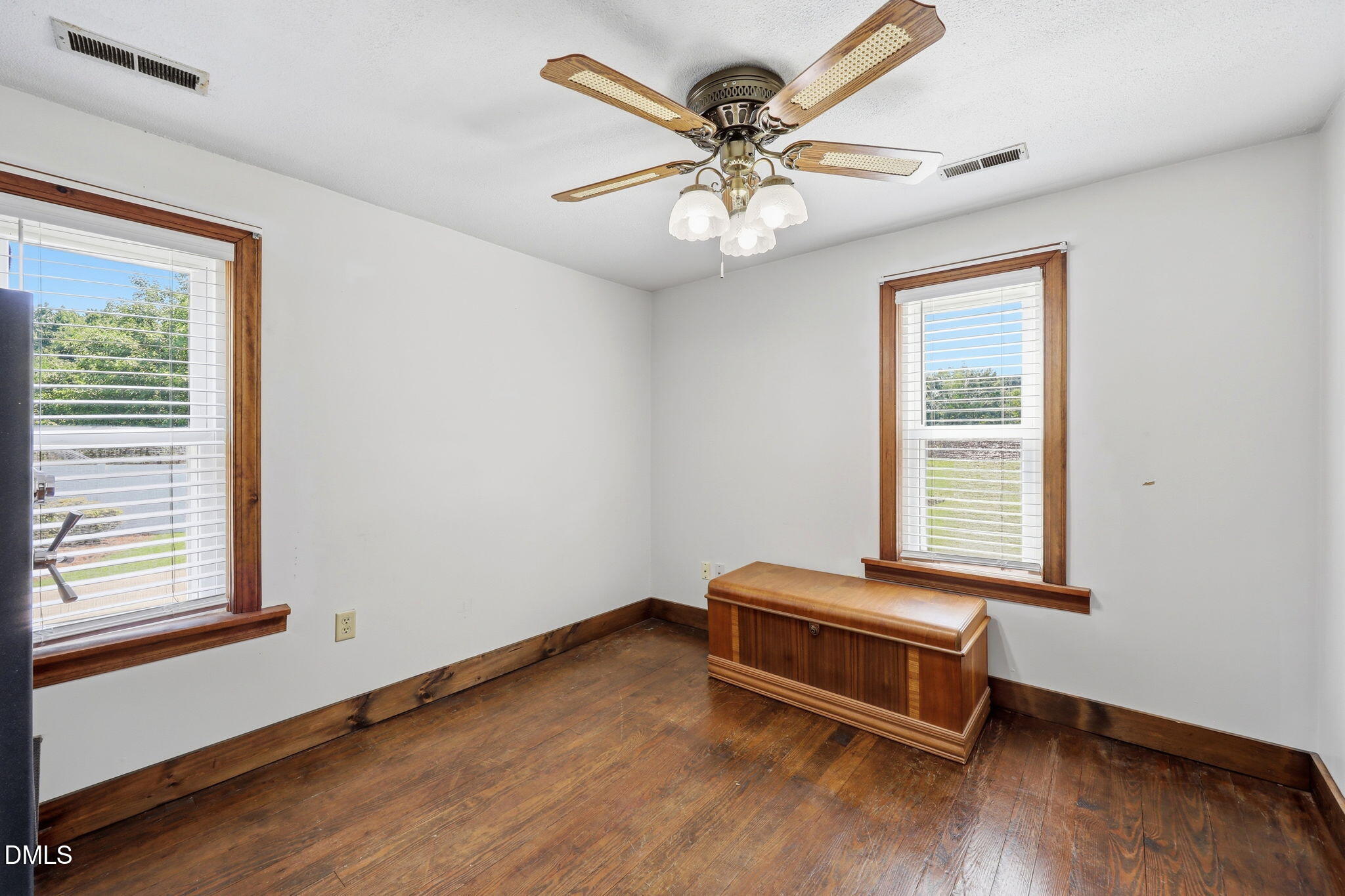 734 S Wakefield Street Property Photo 29