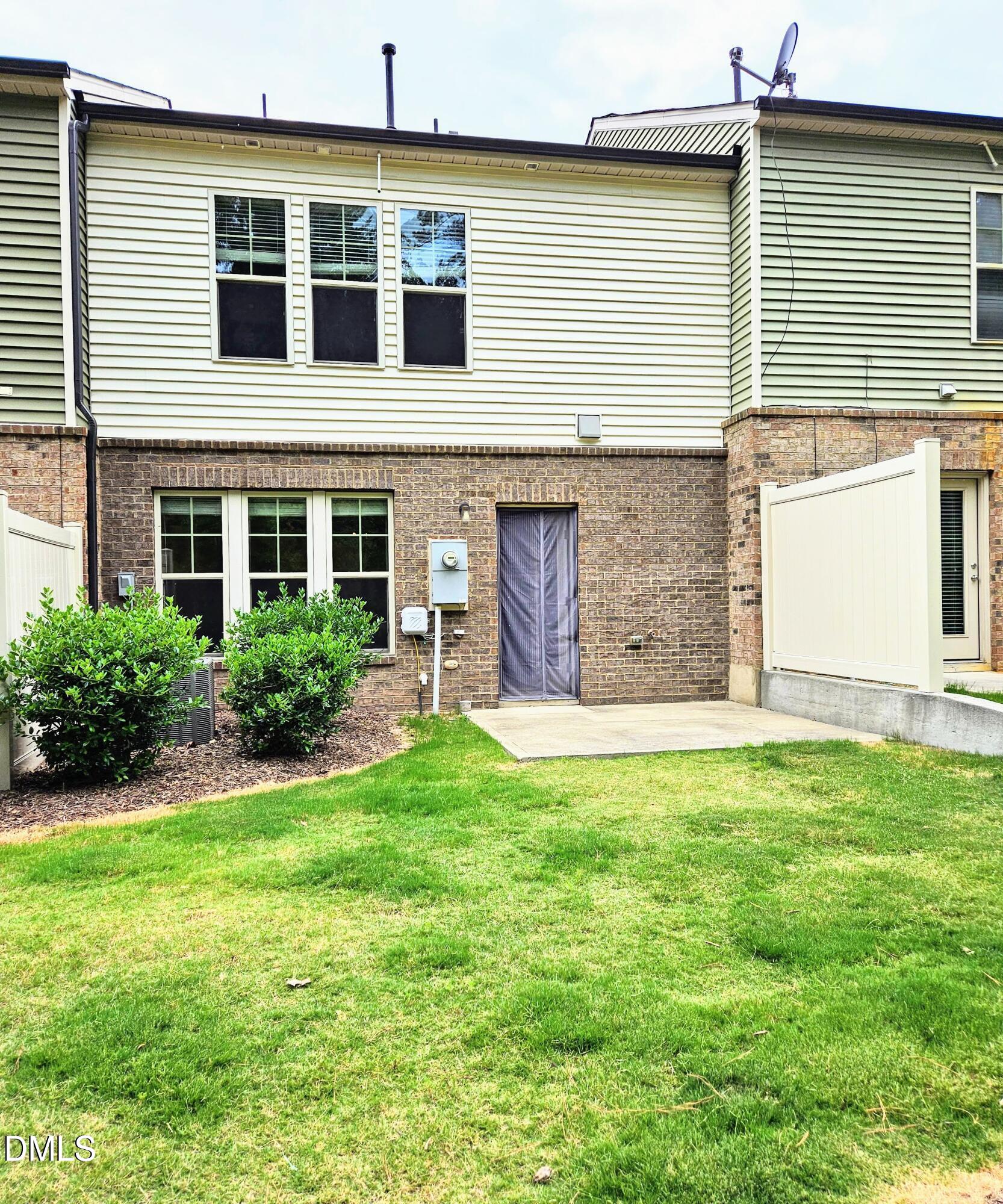 221 Olivet Loop Property Photo 12