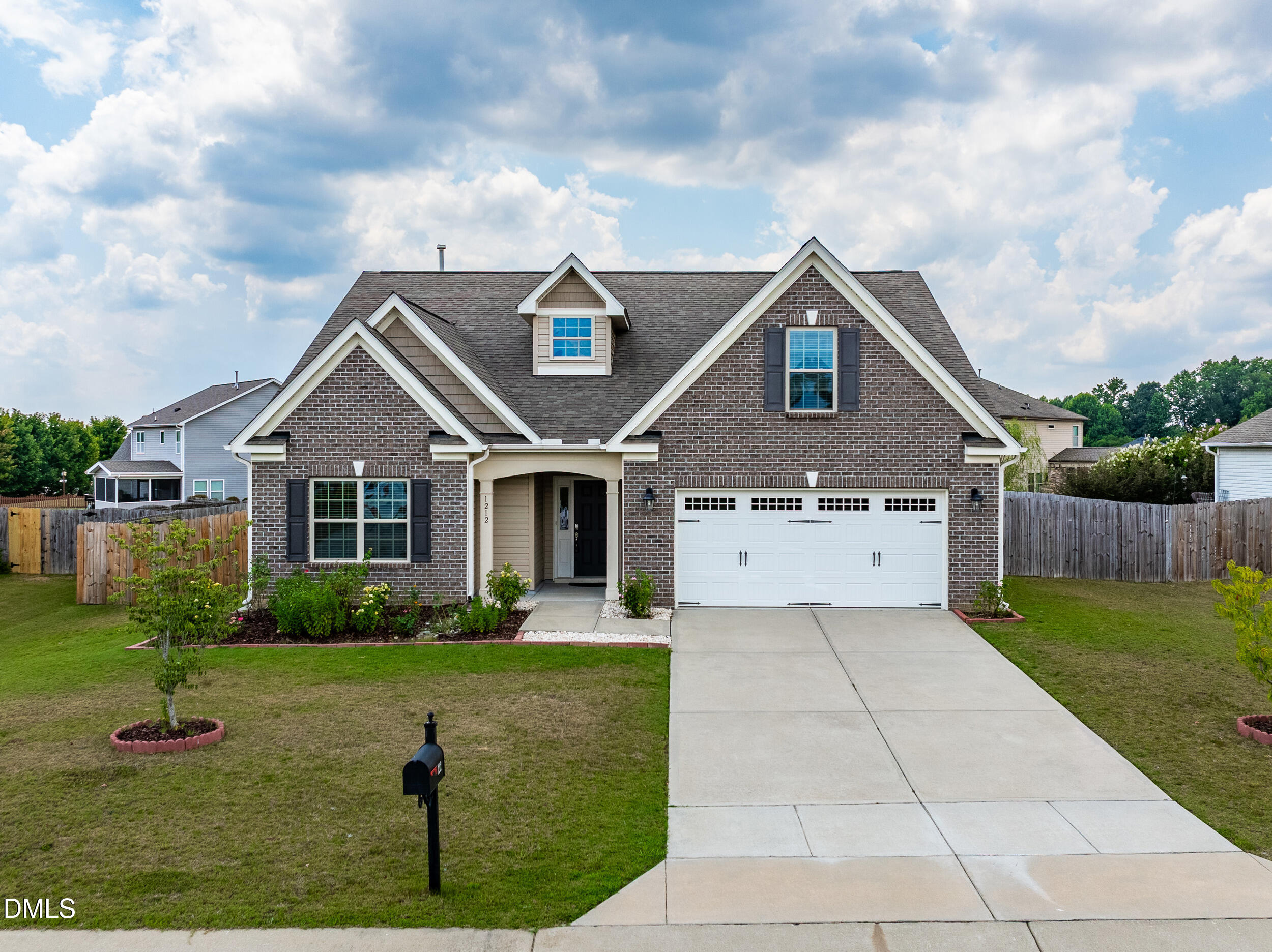 1212 Windrose Drive Property Photo 1