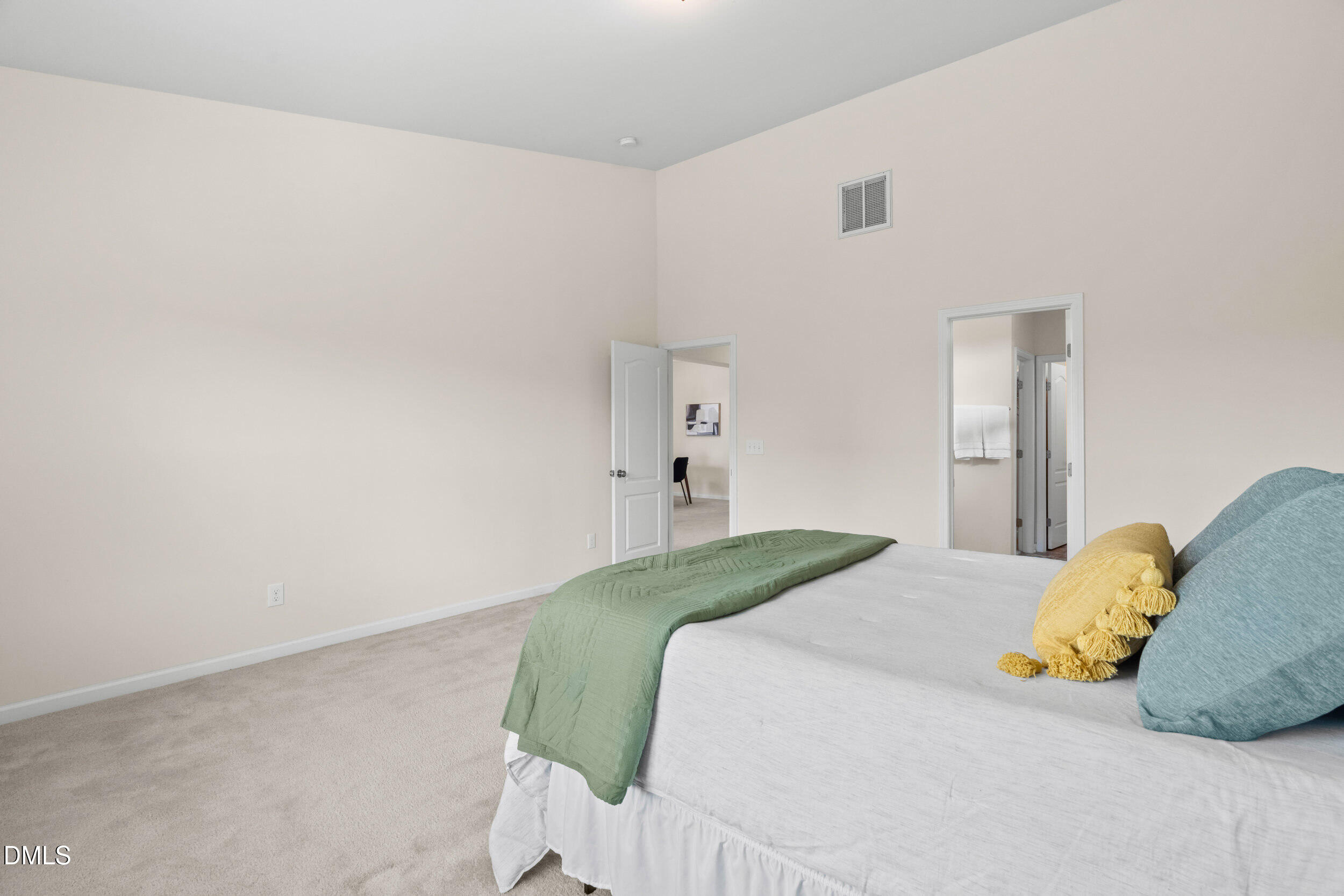 1212 Windrose Drive Property Photo 18
