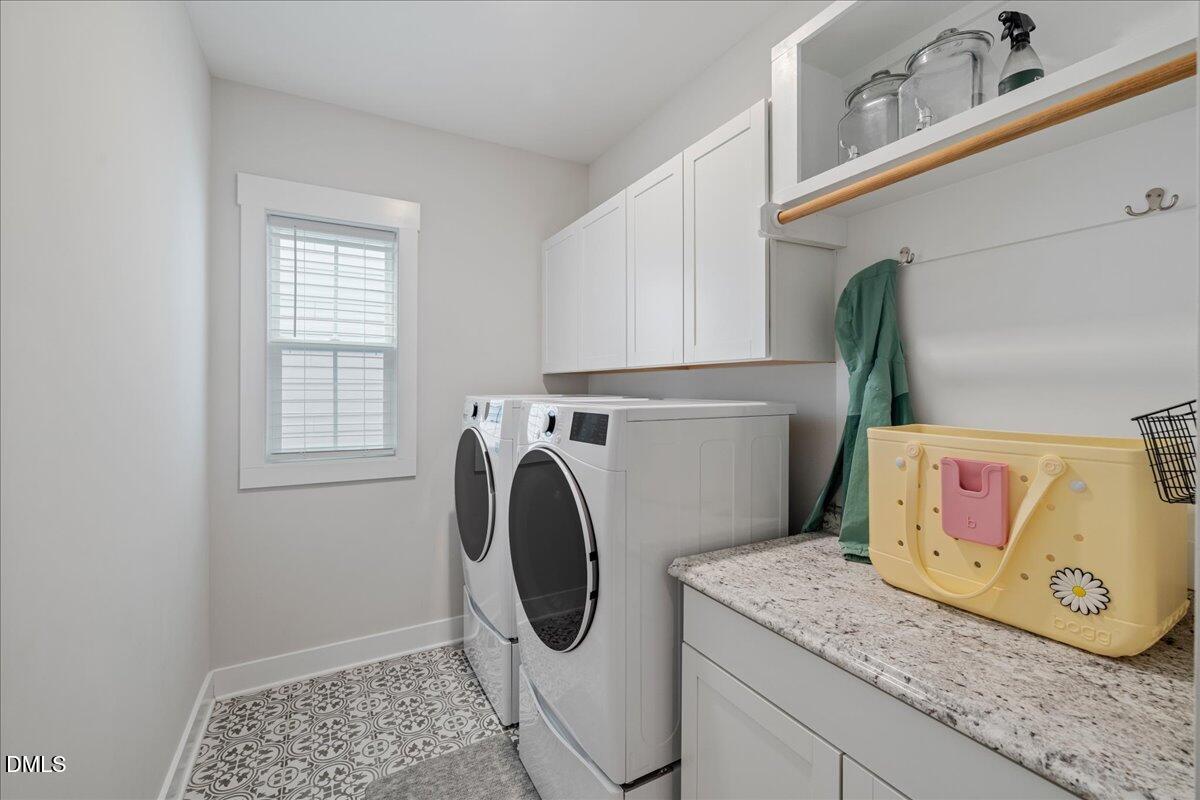 328 Tumbling River Drive Property Photo 30