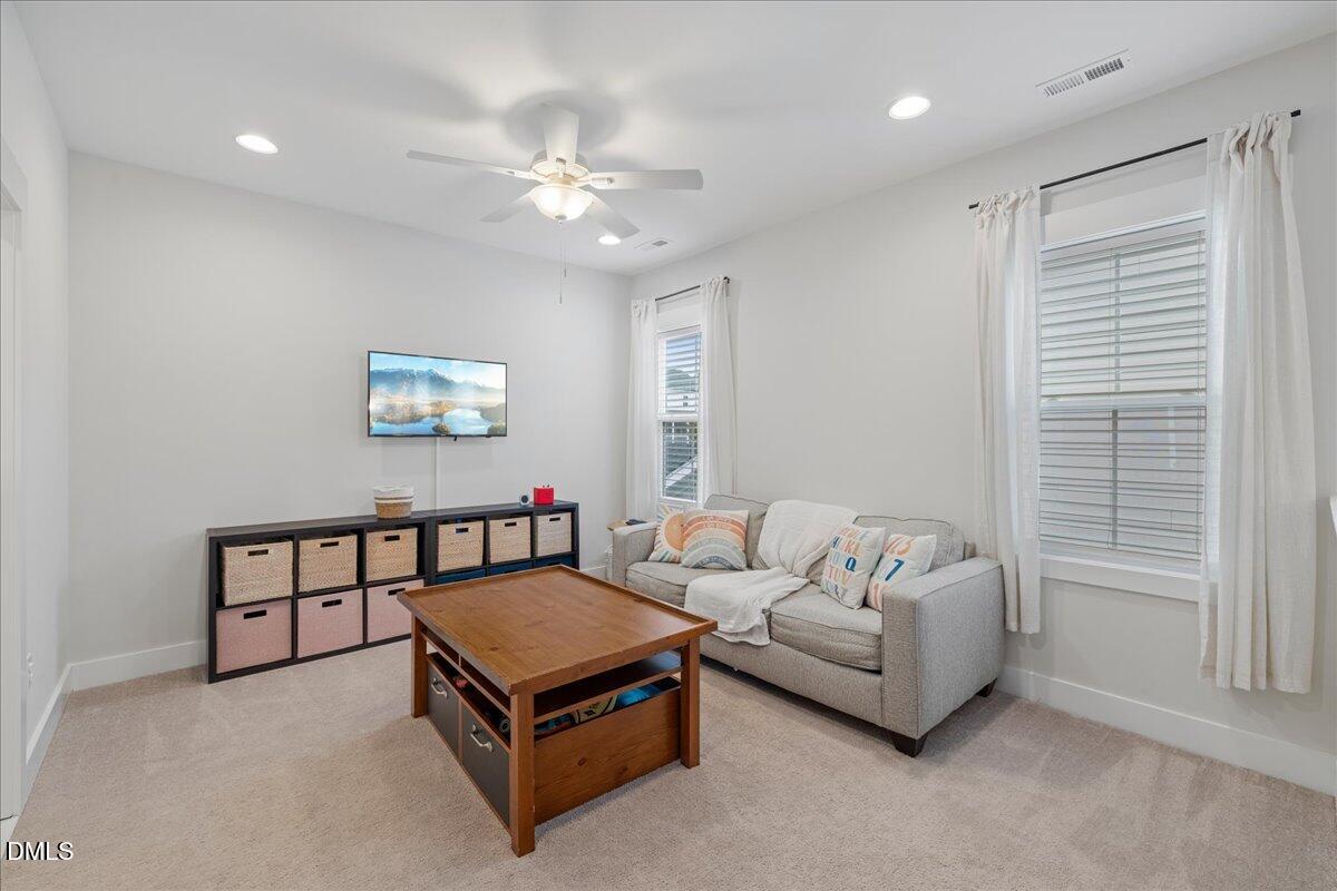 328 Tumbling River Drive Property Photo 44