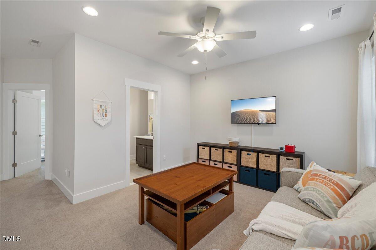 328 Tumbling River Drive Property Photo 46
