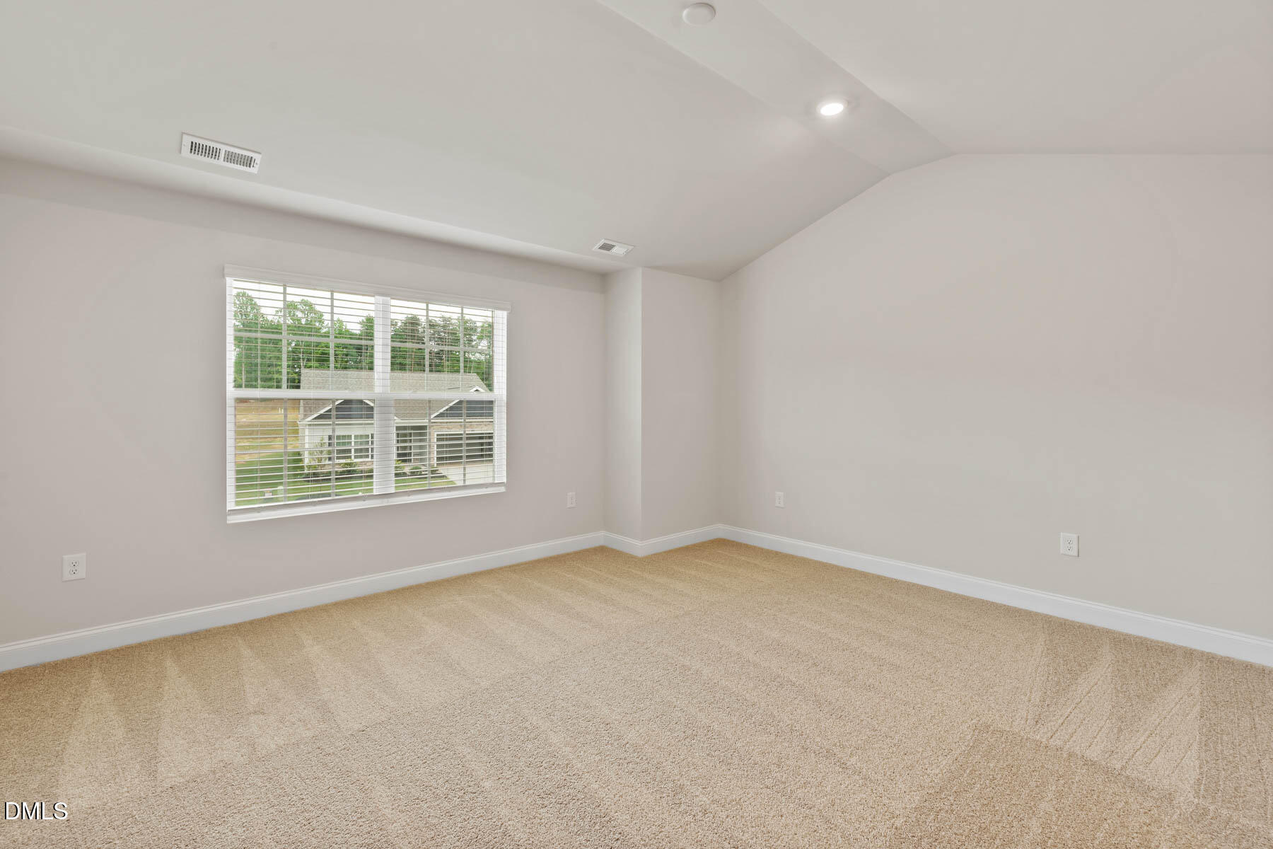 1122 Rhino Bend Property Photo 6