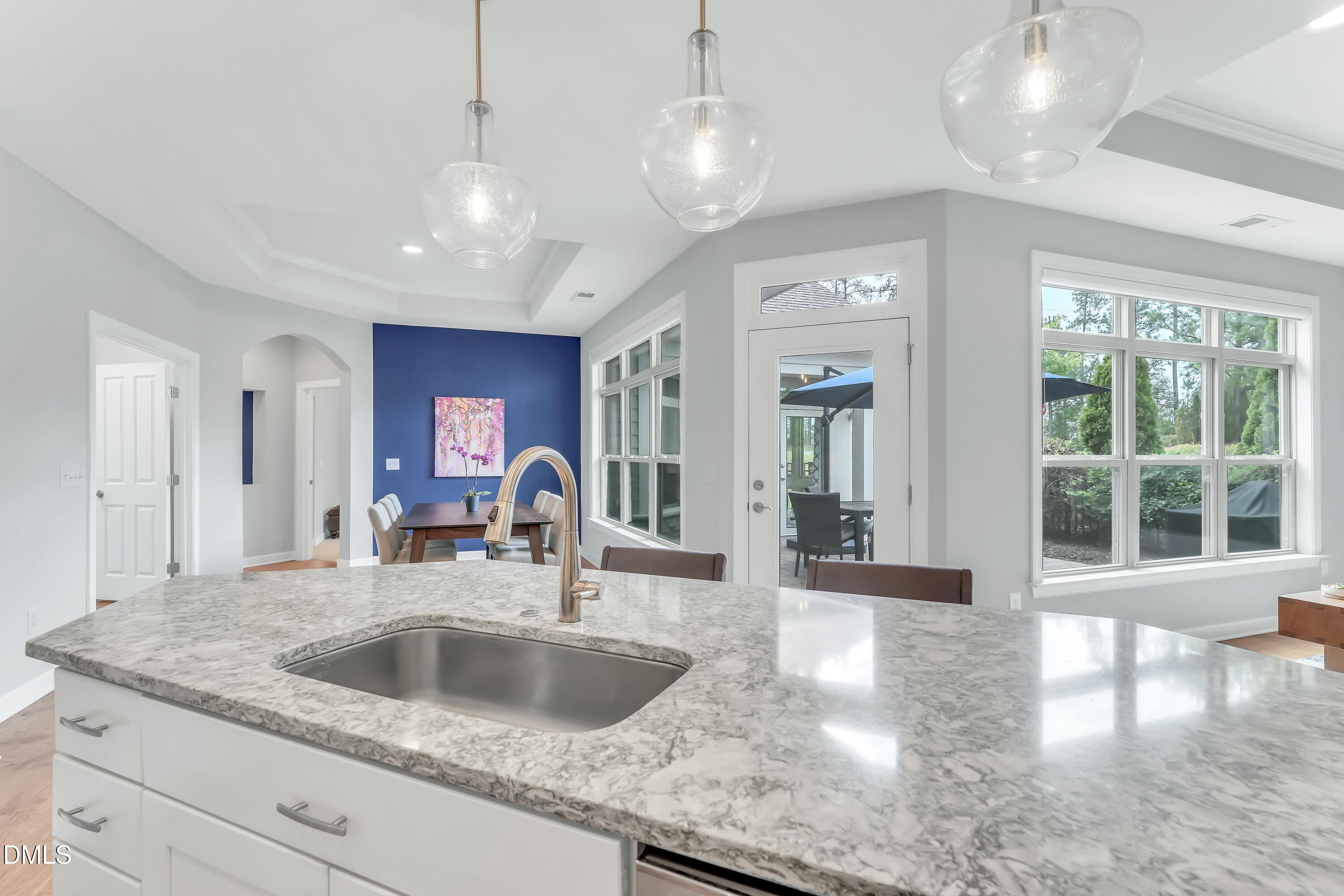 100 Chenette Court Property Photo 9