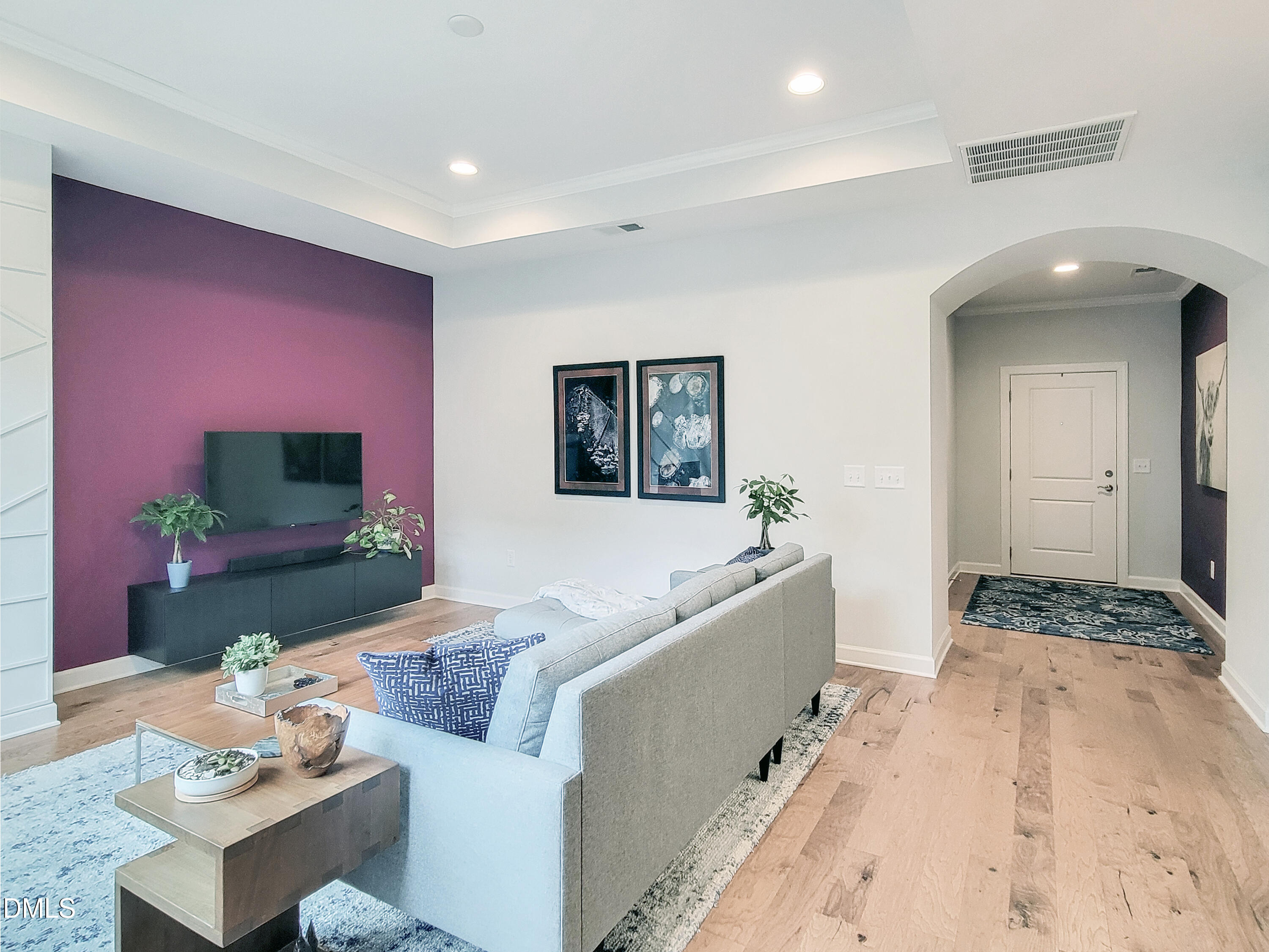 100 Chenette Court Property Photo 12