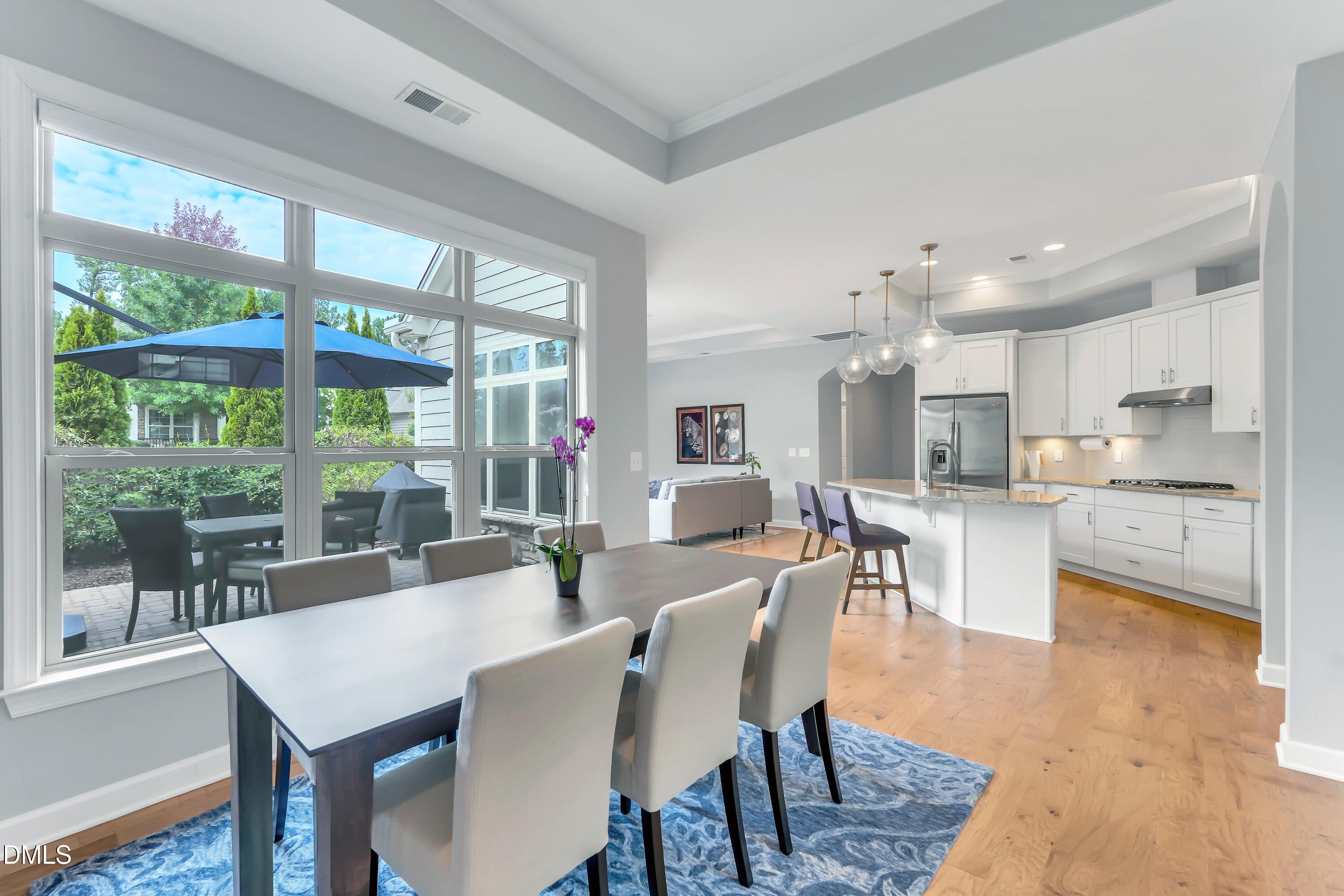 100 Chenette Court Property Photo 17