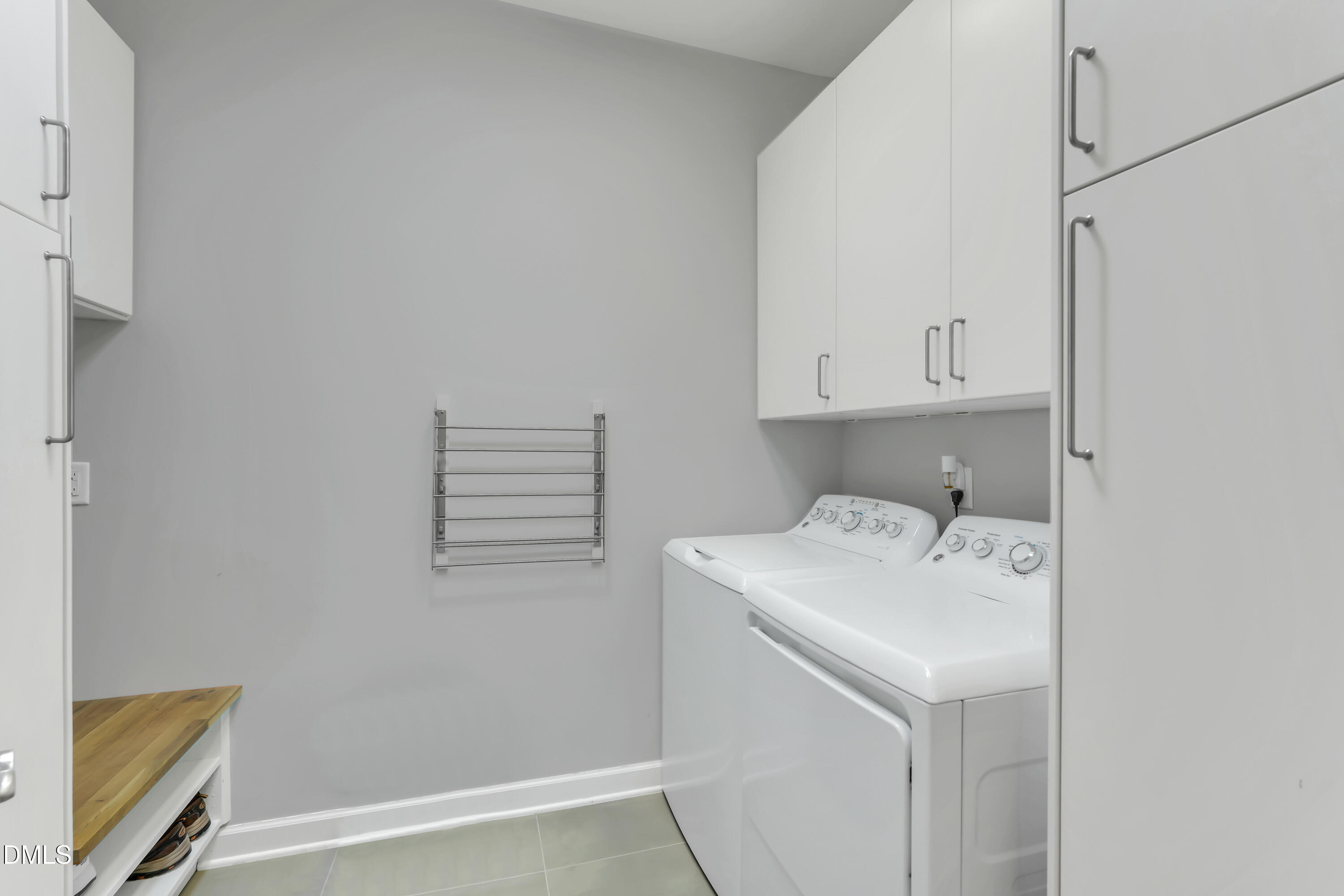 100 Chenette Court Property Photo 26
