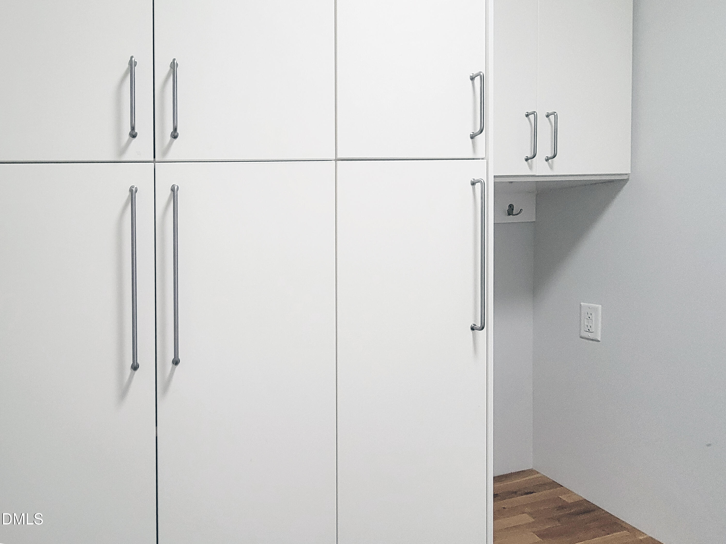 100 Chenette Court Property Photo 27