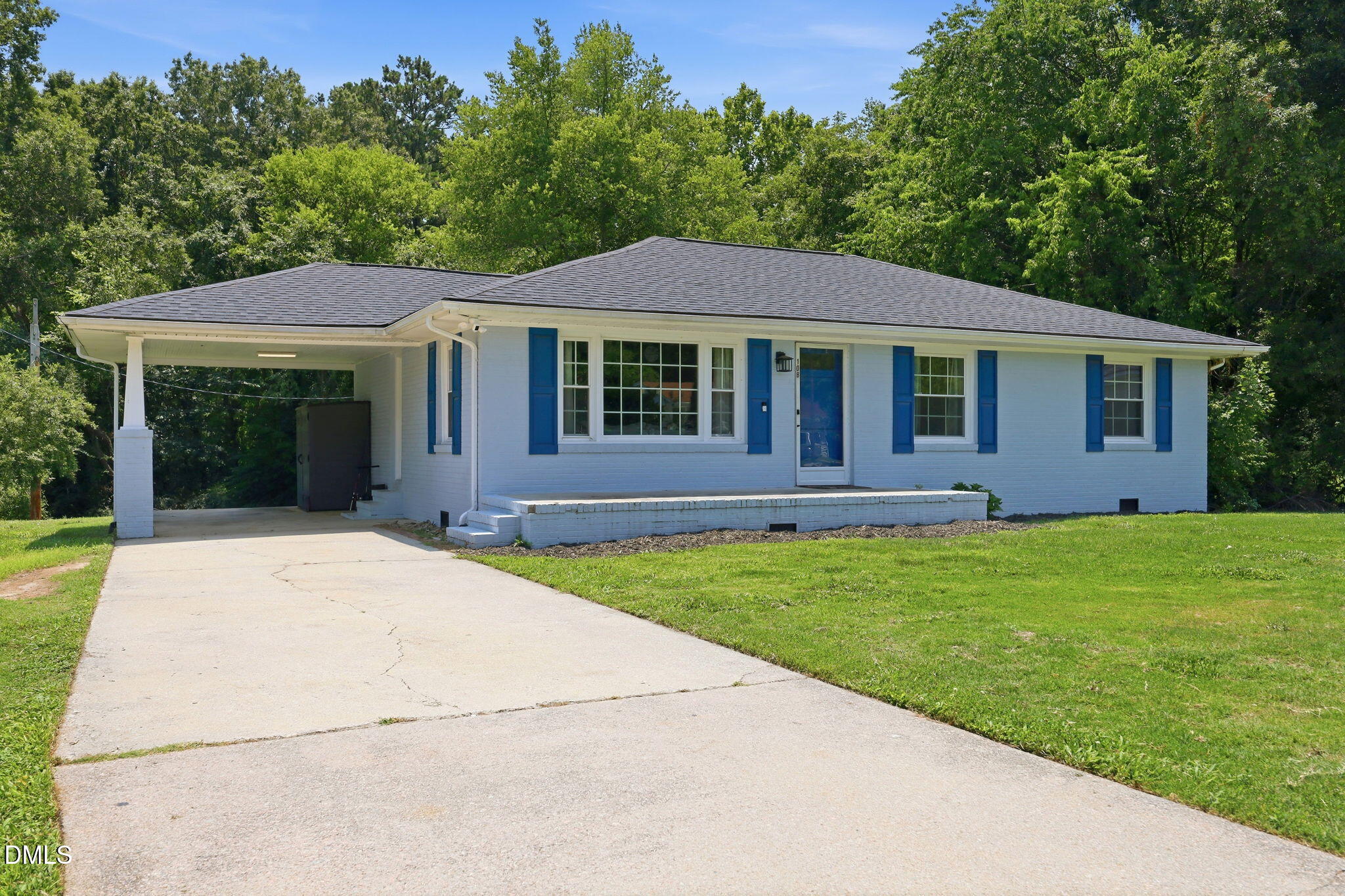 108 Justice Street Property Photo 3