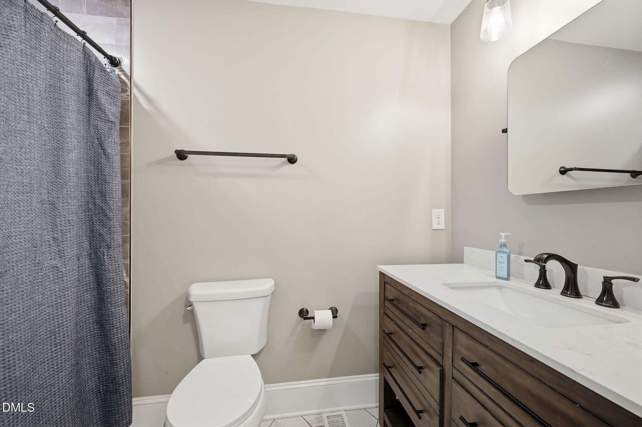 108 Justice Street Property Photo 16