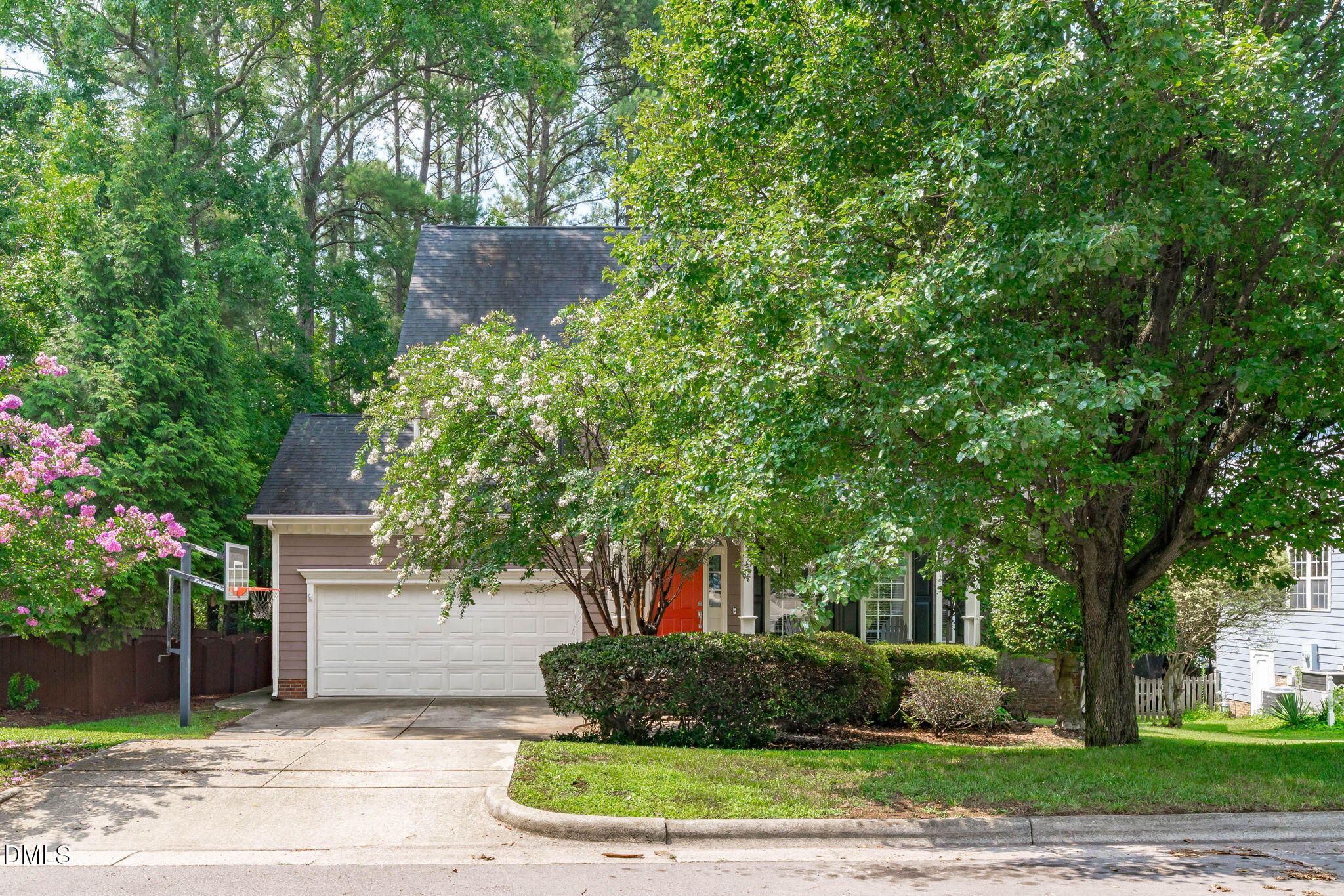 102 Stenness Court Property Photo 5