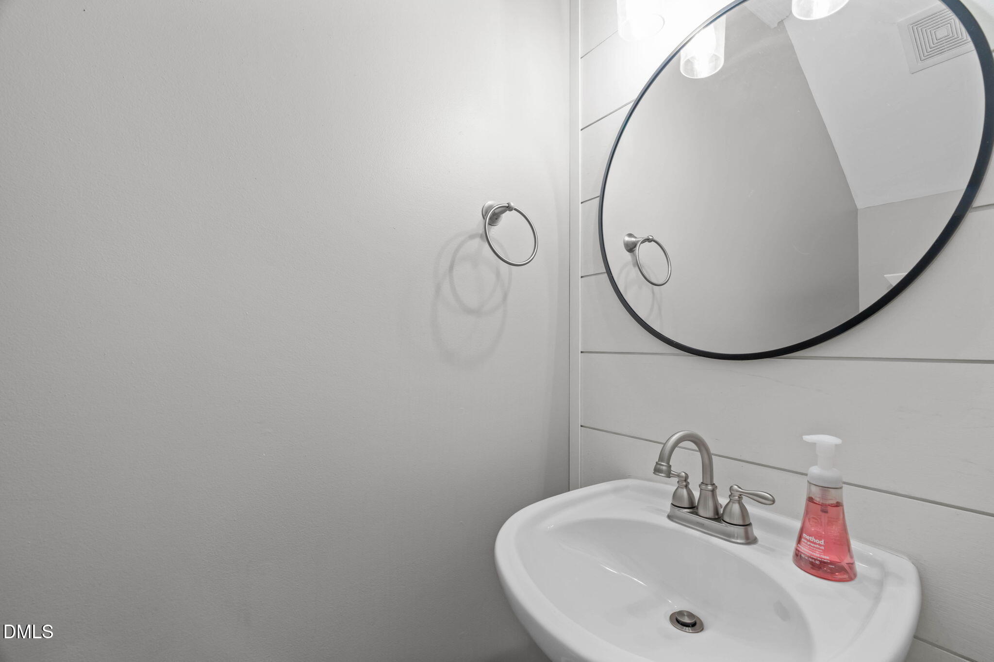 102 Stenness Court Property Photo 28