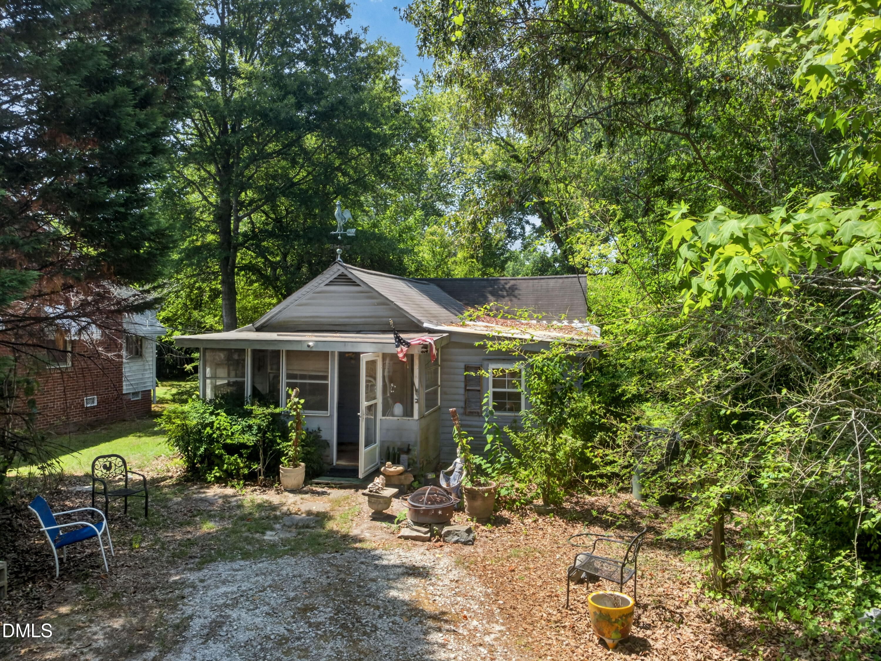 415 Willow Street Property Photo 11
