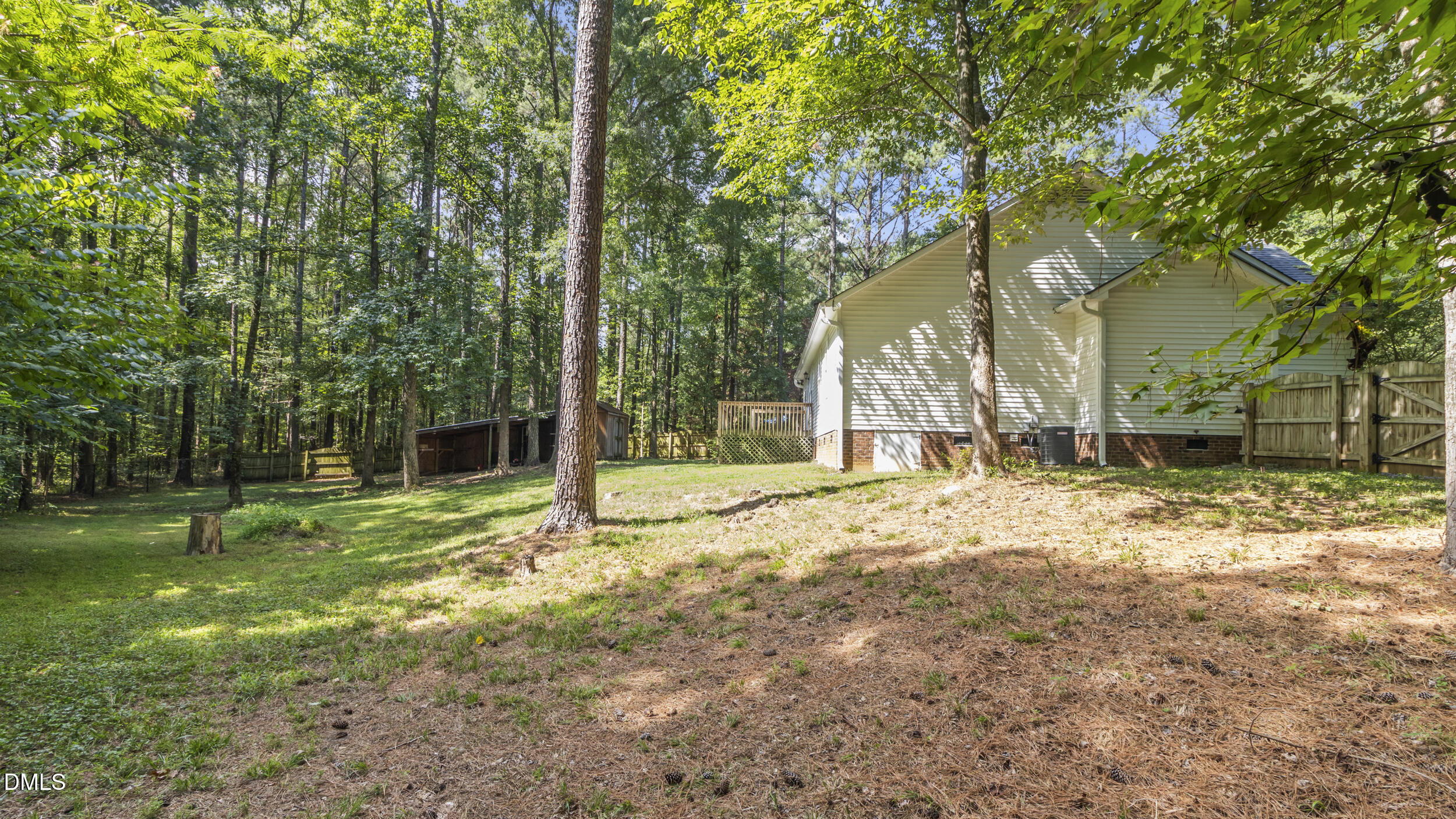 116 Drew Court Property Photo 28