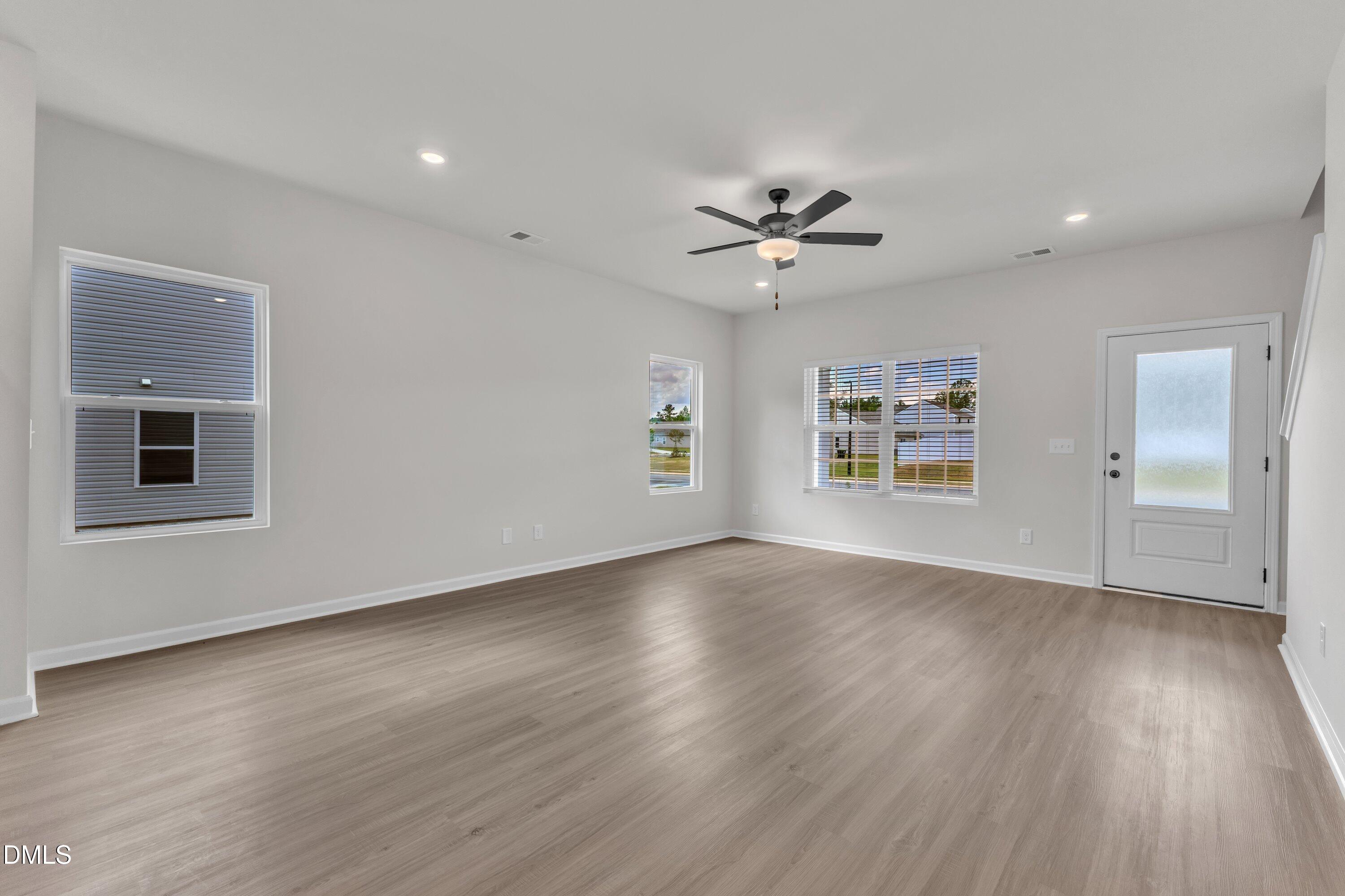 1109 Rhino Bend Property Photo 4