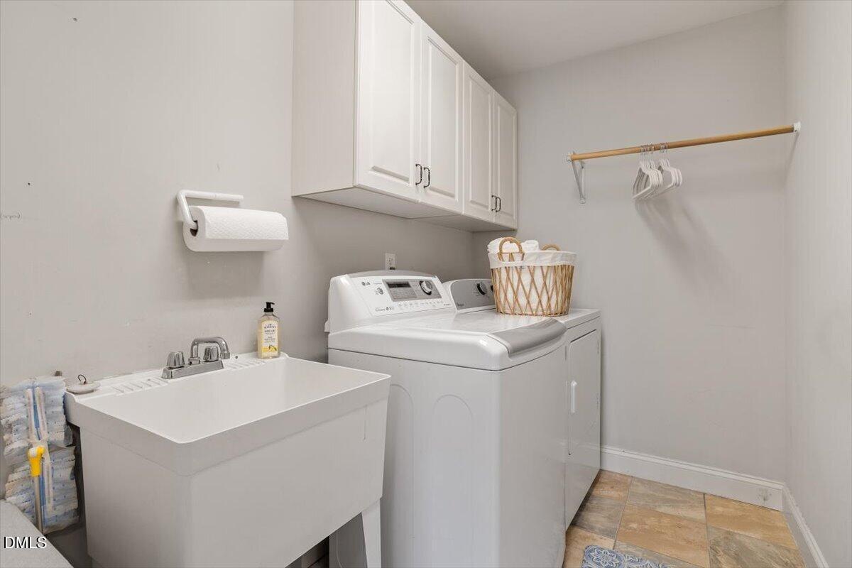 204 Charlesfort Lane Property Photo 34