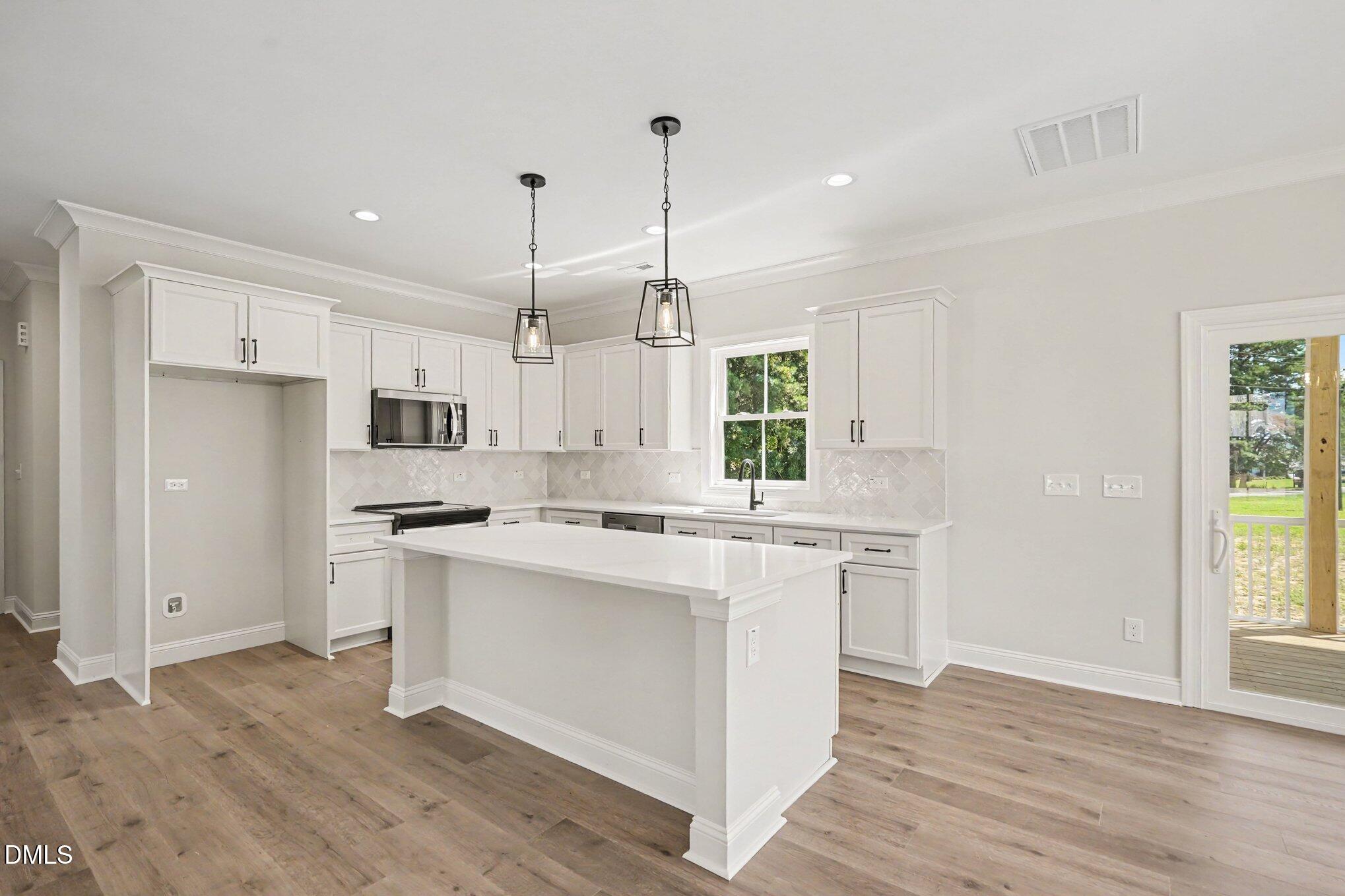 1800 Batten Farm Road (18) Property Photo 12