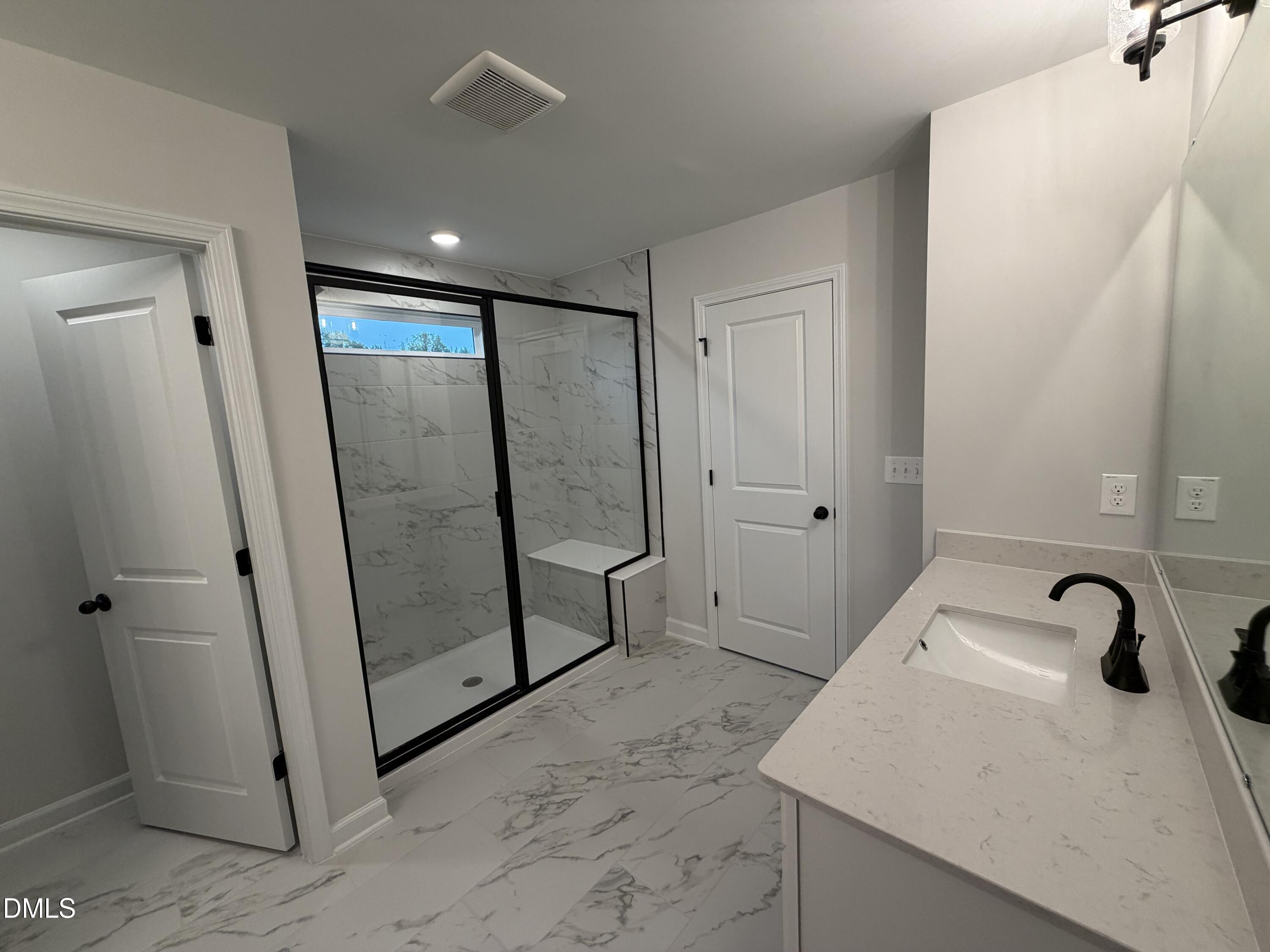 900 Victoria Diana Court Property Photo 11