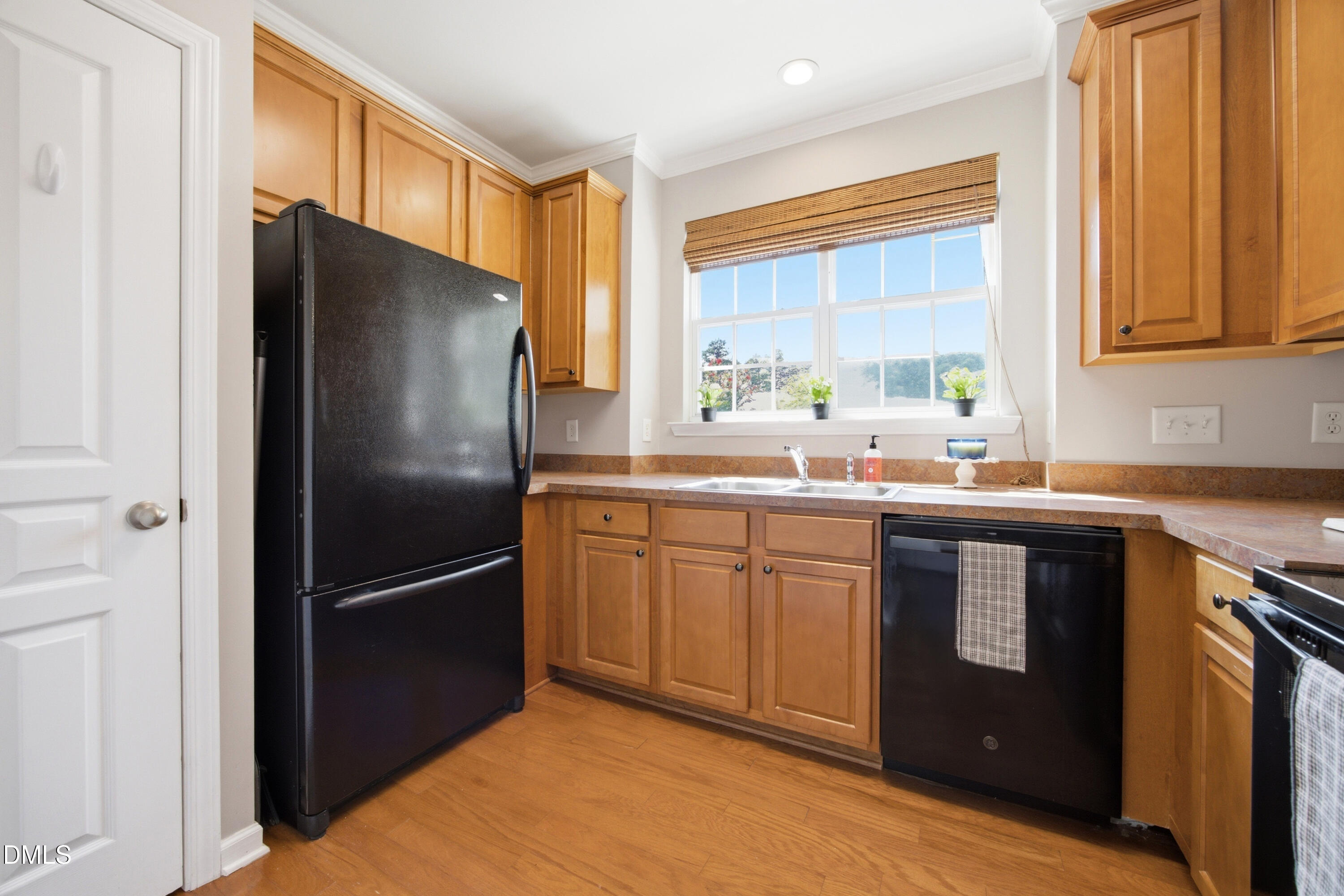 3593 Sugar Tree Place Property Photo 11