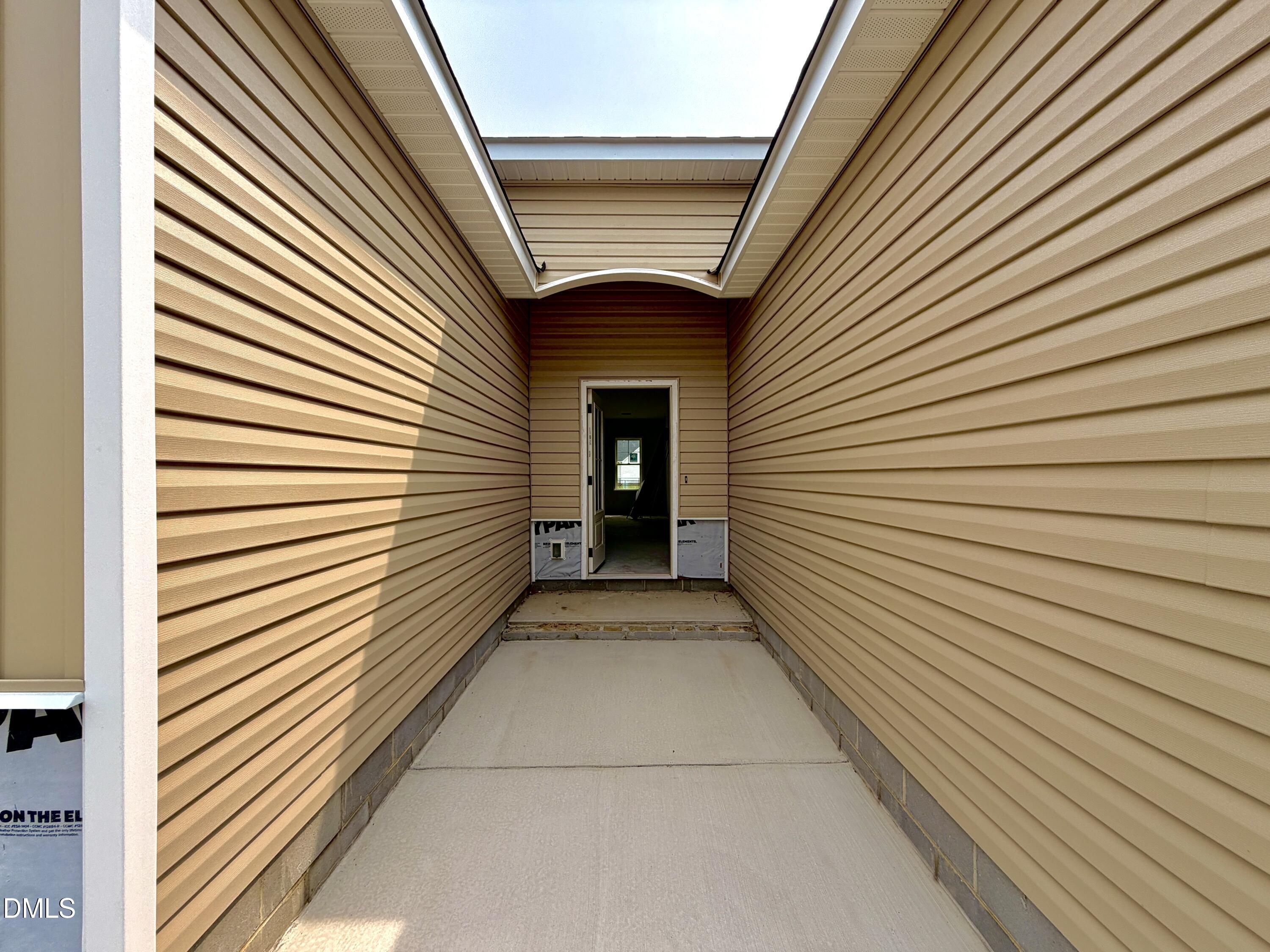 3717 Chatsworth Drive Property Photo 1